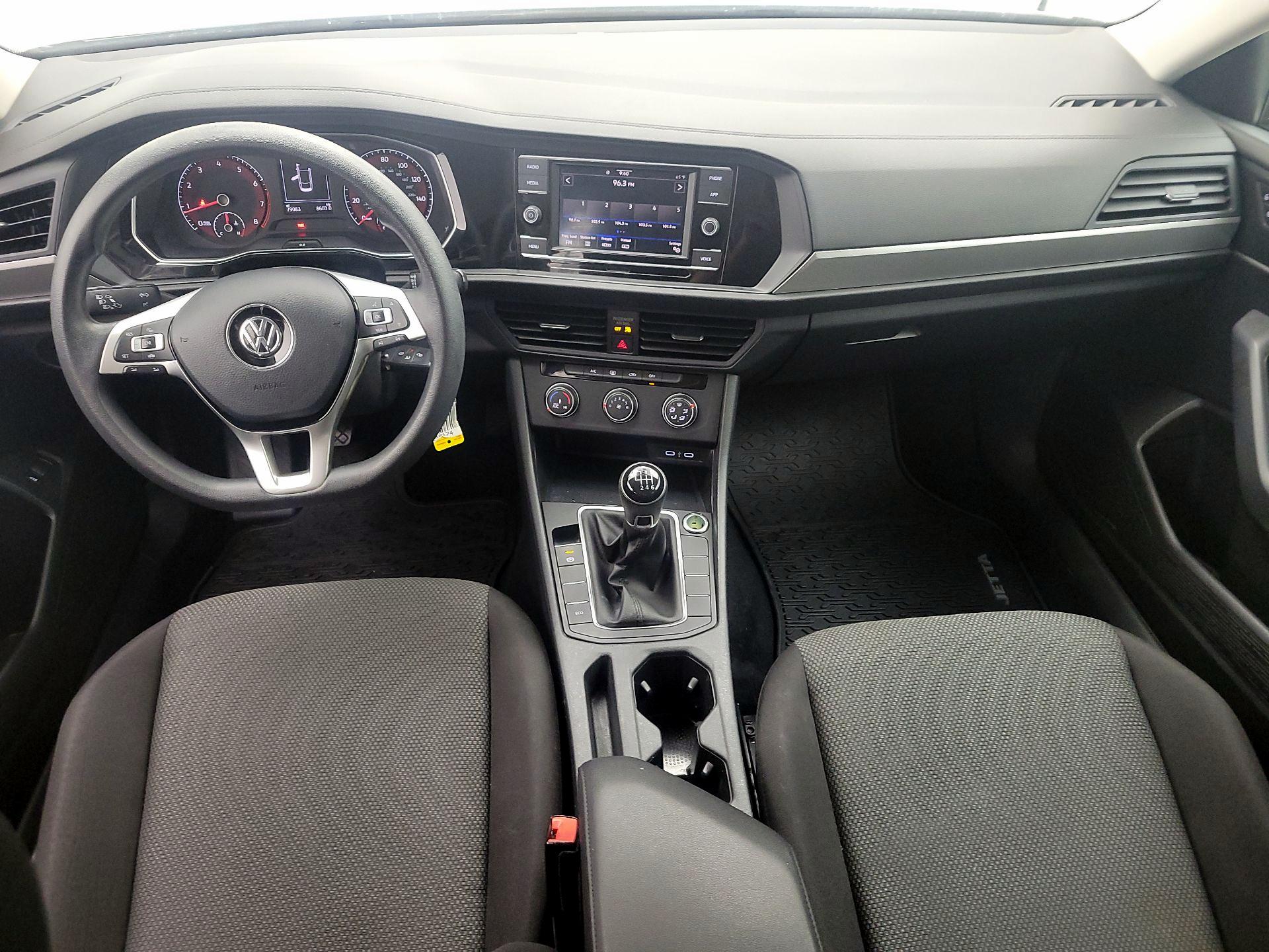 Thumbnail: 2020 Volkswagen Jetta - 9