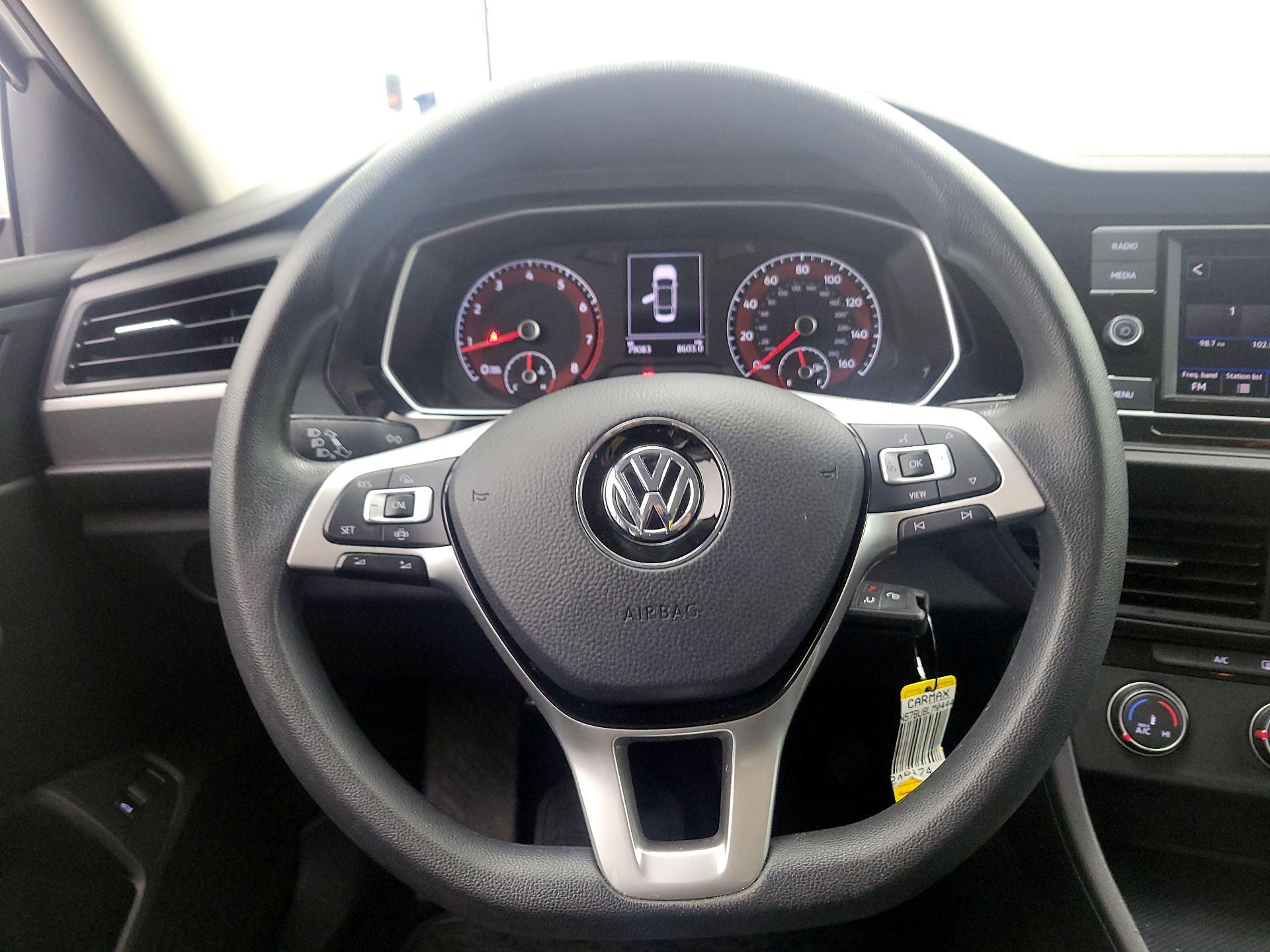 Thumbnail: 2020 Volkswagen Jetta - 10
