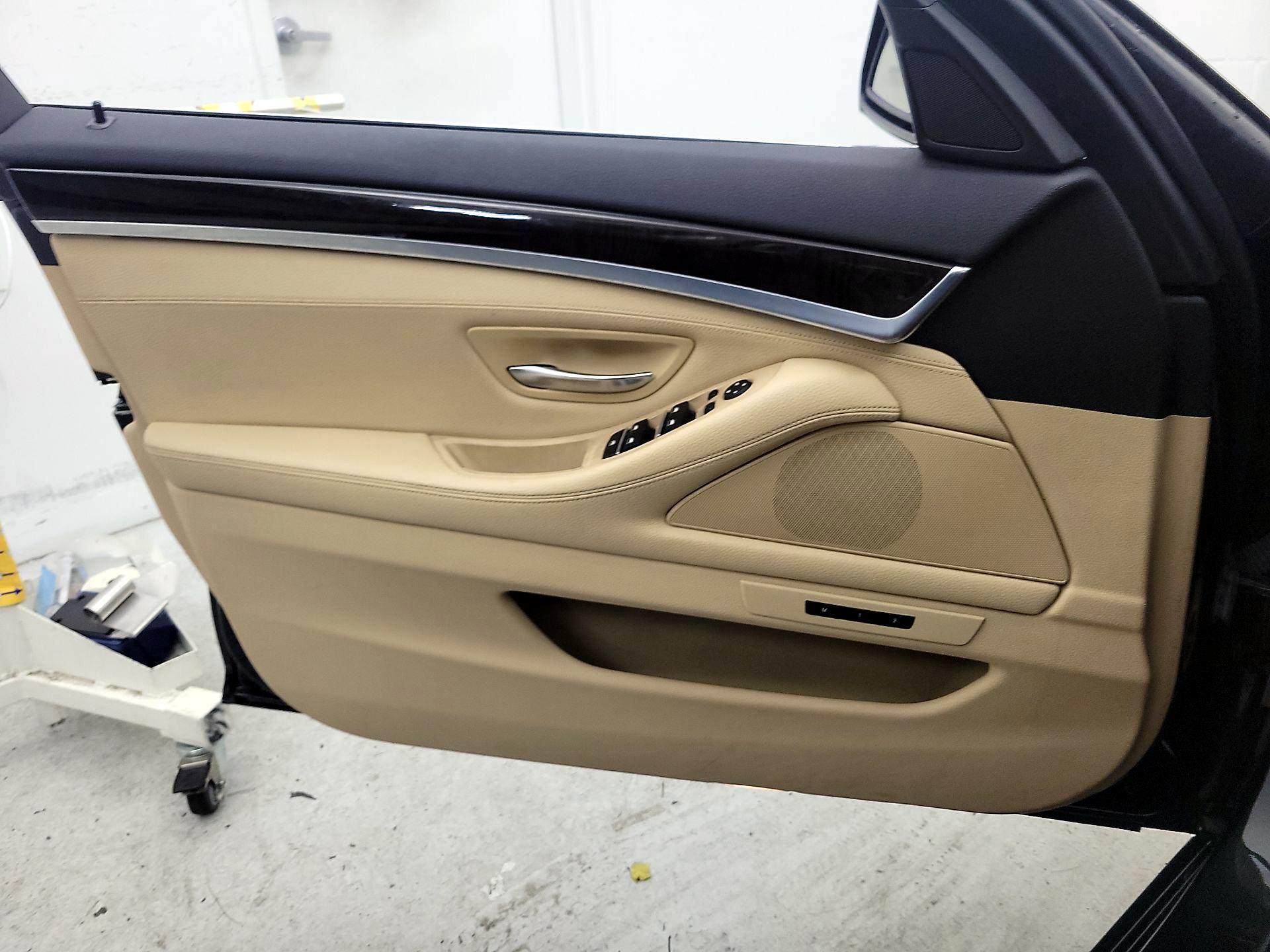 Thumbnail: 2014 BMW 5 Series - 12