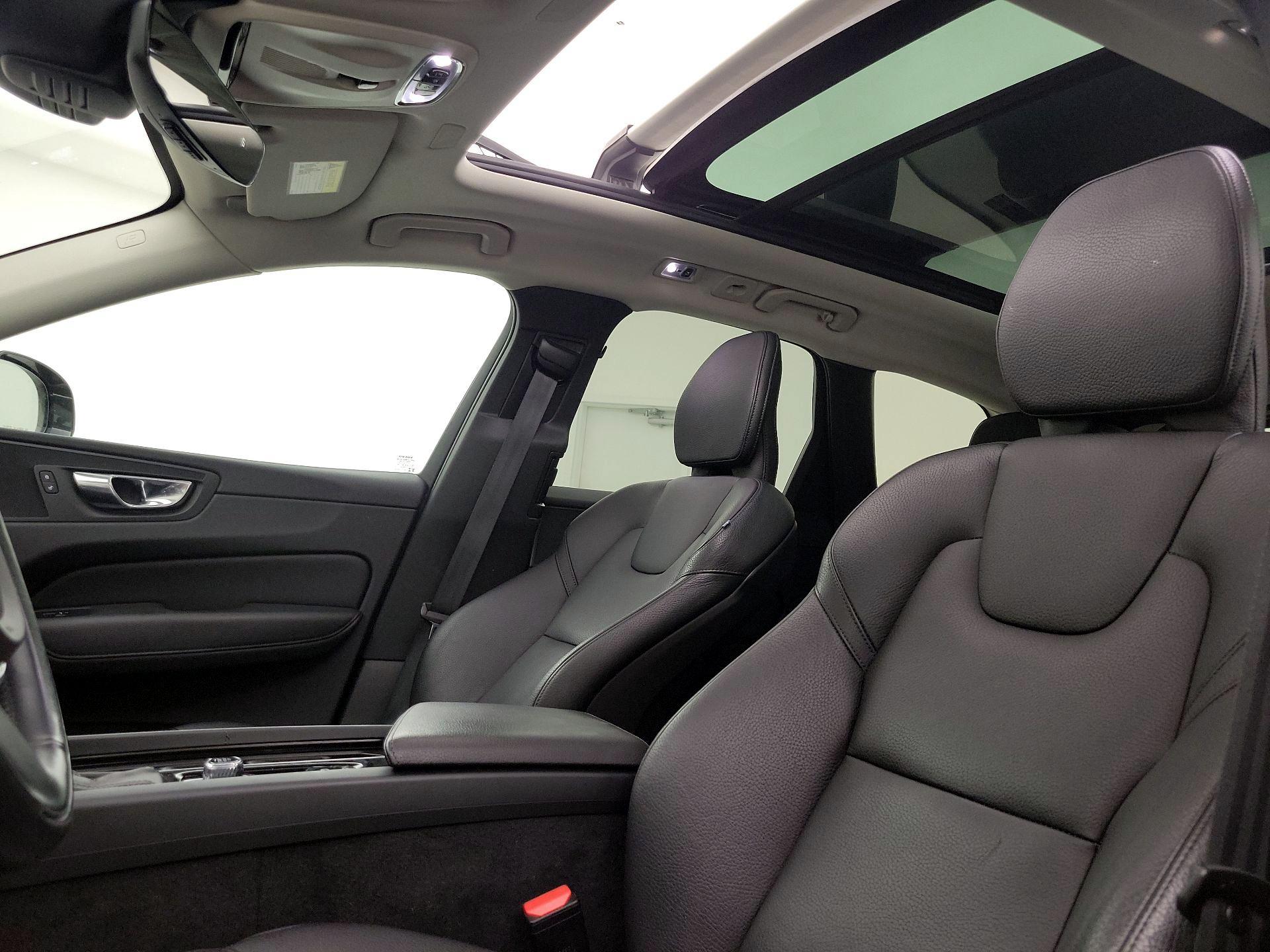 Thumbnail: 2020 Volvo XC60 - 19