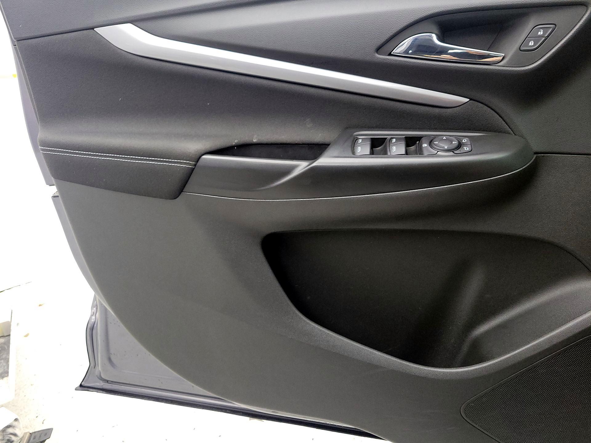 Thumbnail: 2023 Chevrolet Bolt EUV - 12
