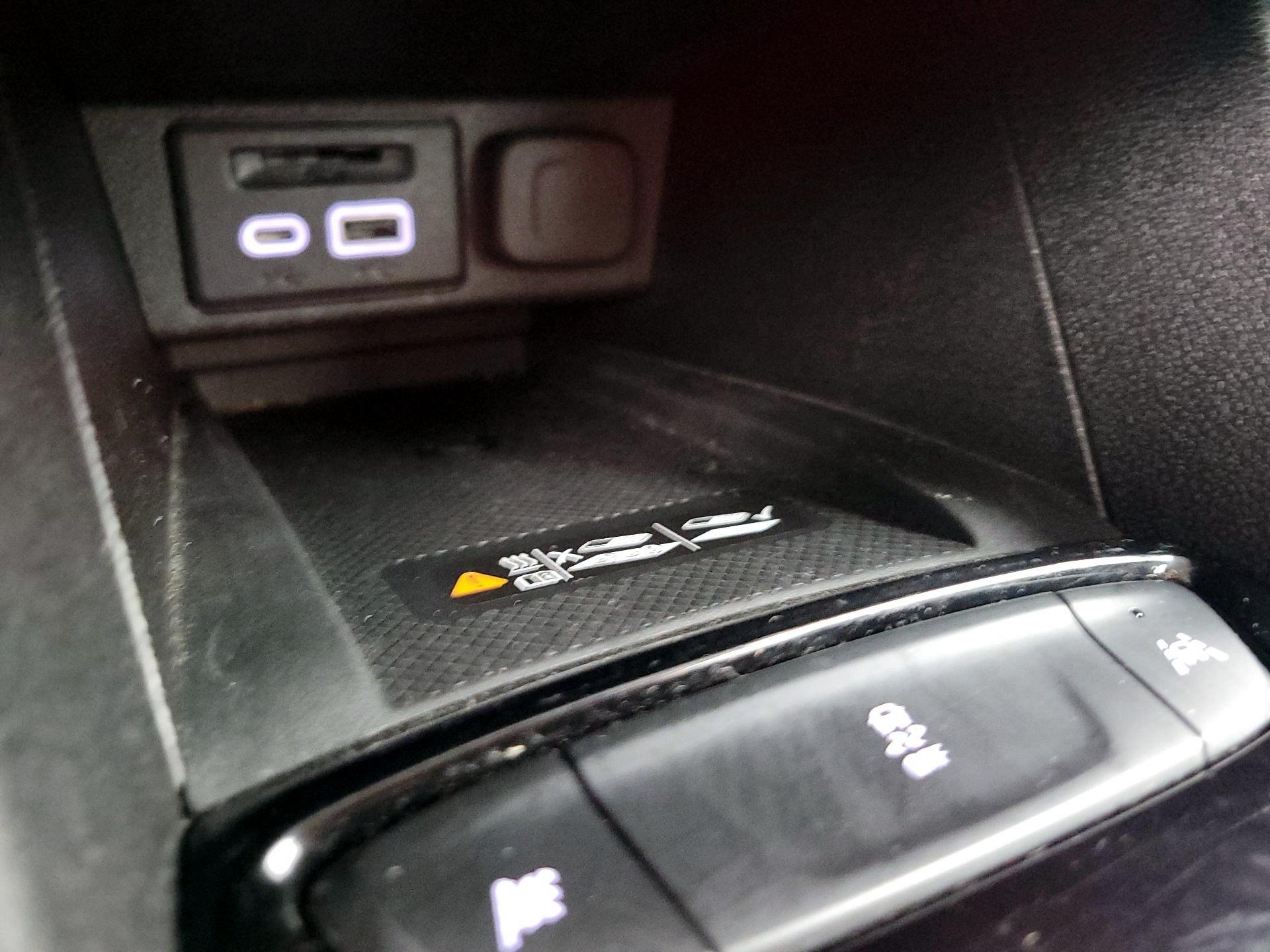 Thumbnail: 2023 Chevrolet Bolt EUV - 18