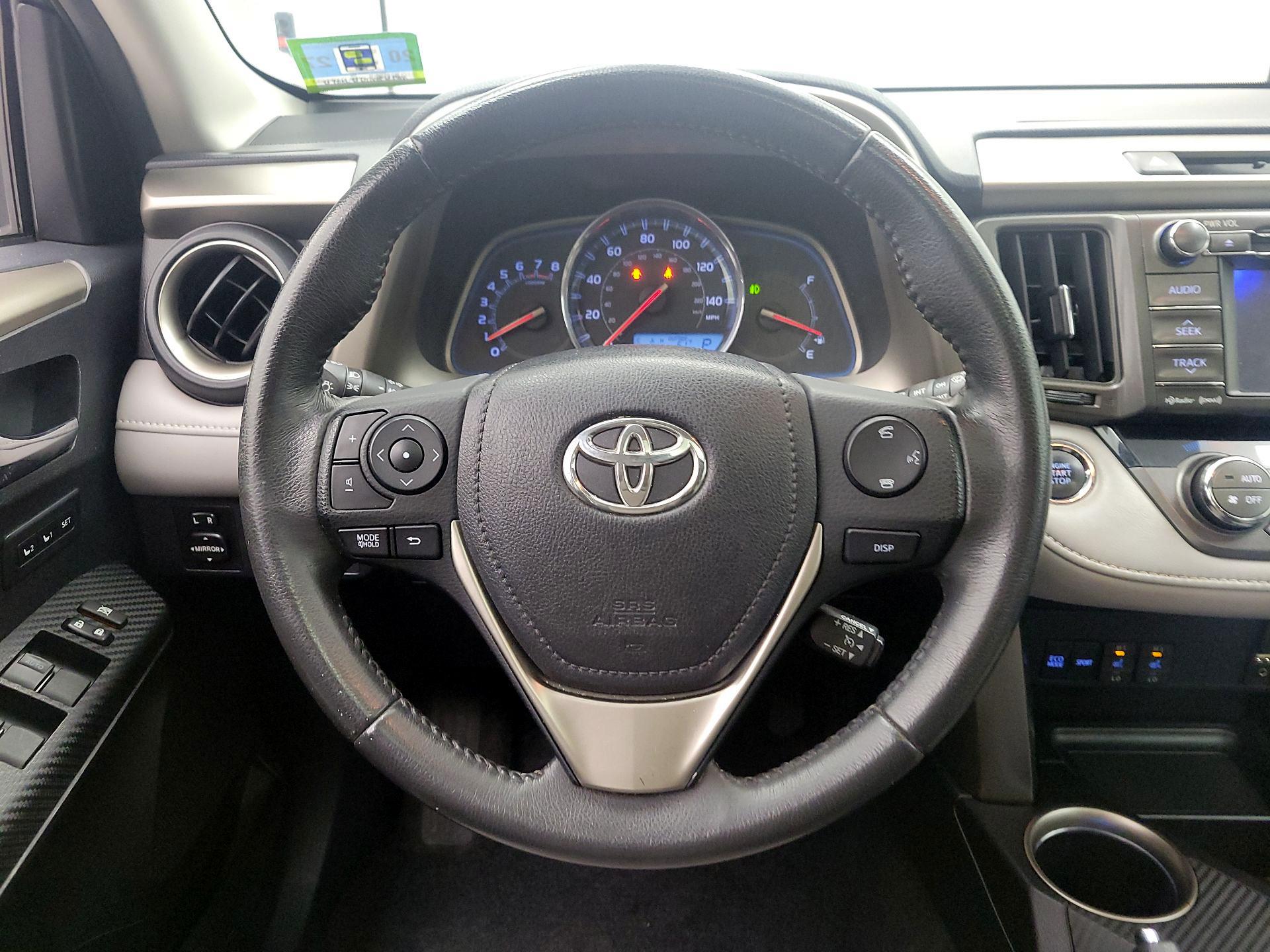 Thumbnail: 2013 Toyota RAV4 - 10
