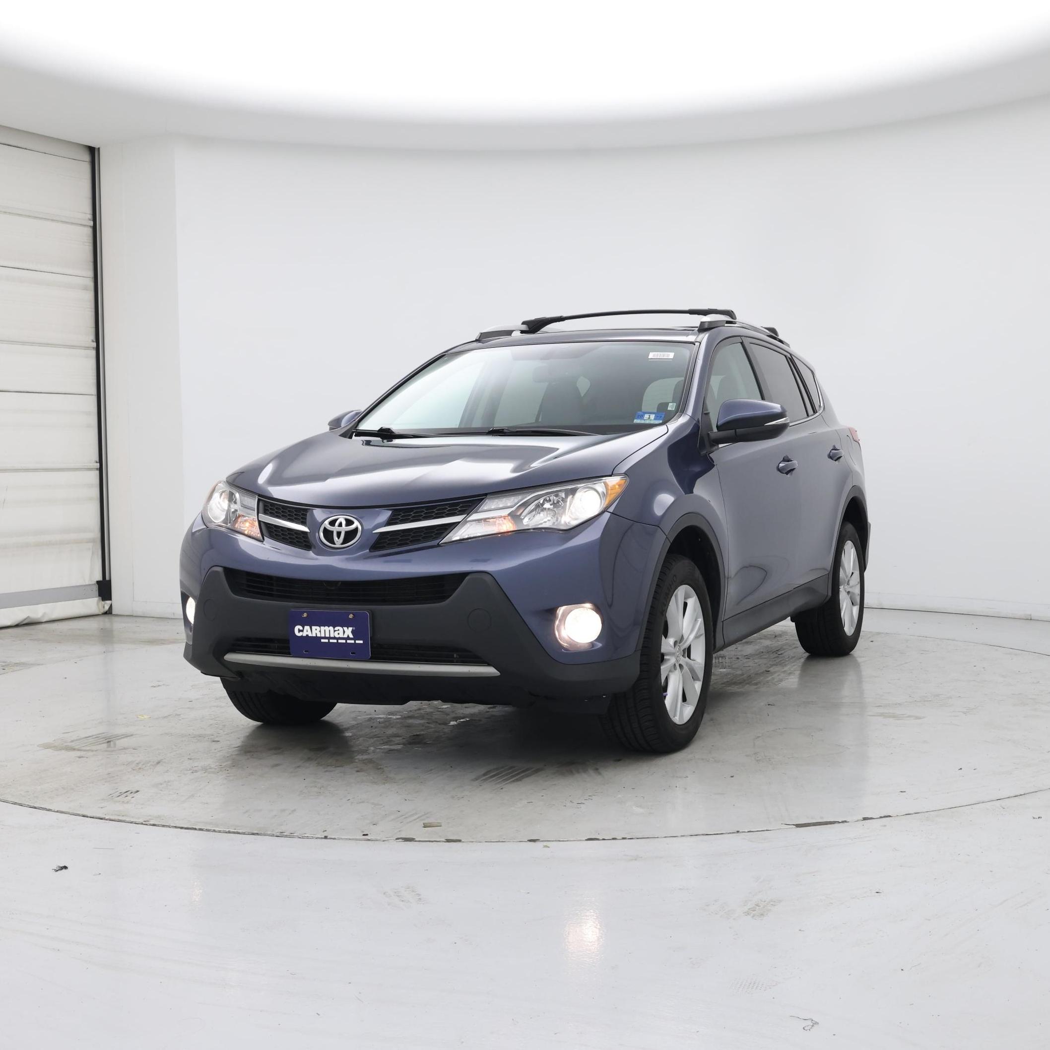 Thumbnail: 2013 Toyota RAV4 - 4
