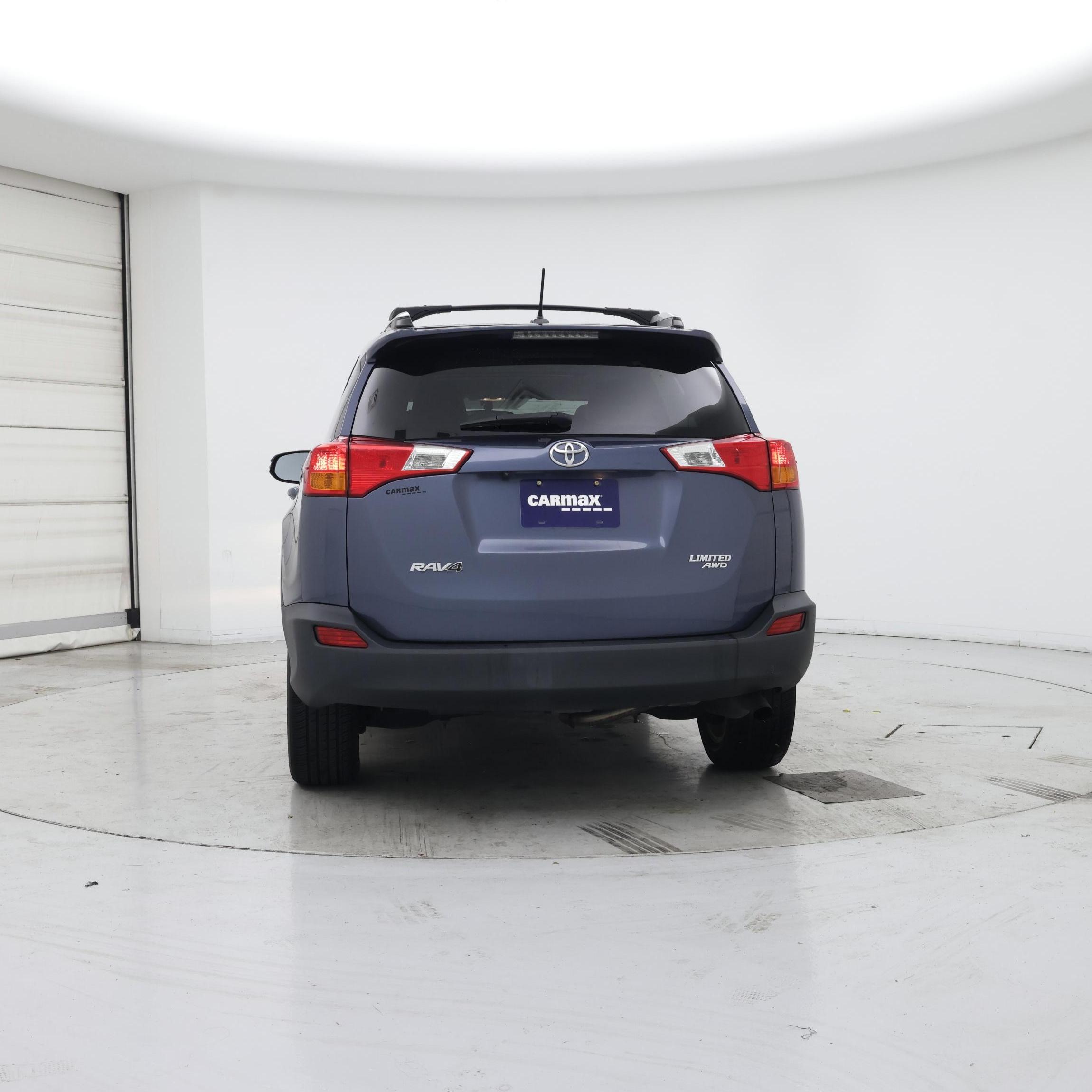 Thumbnail: 2013 Toyota RAV4 - 6