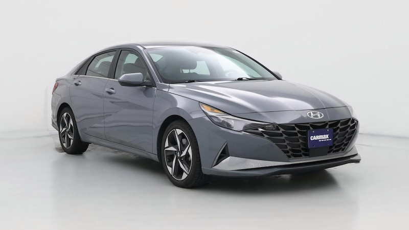 2021 Hyundai Elantra SEL Hero Image