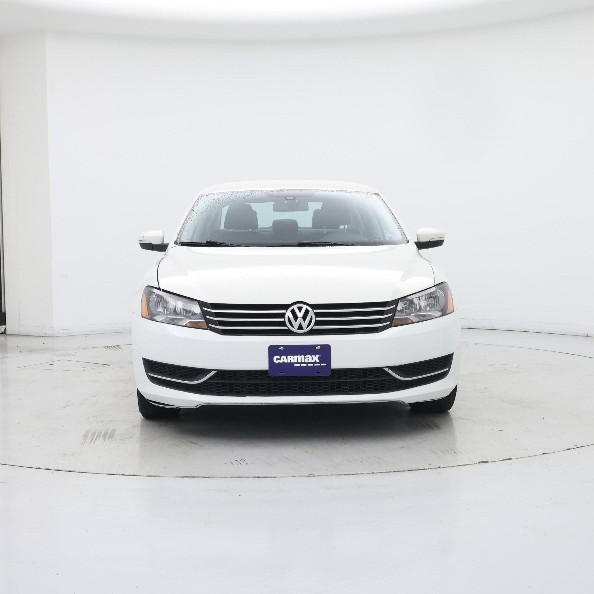 Thumbnail: 2015 Volkswagen Passat - 5