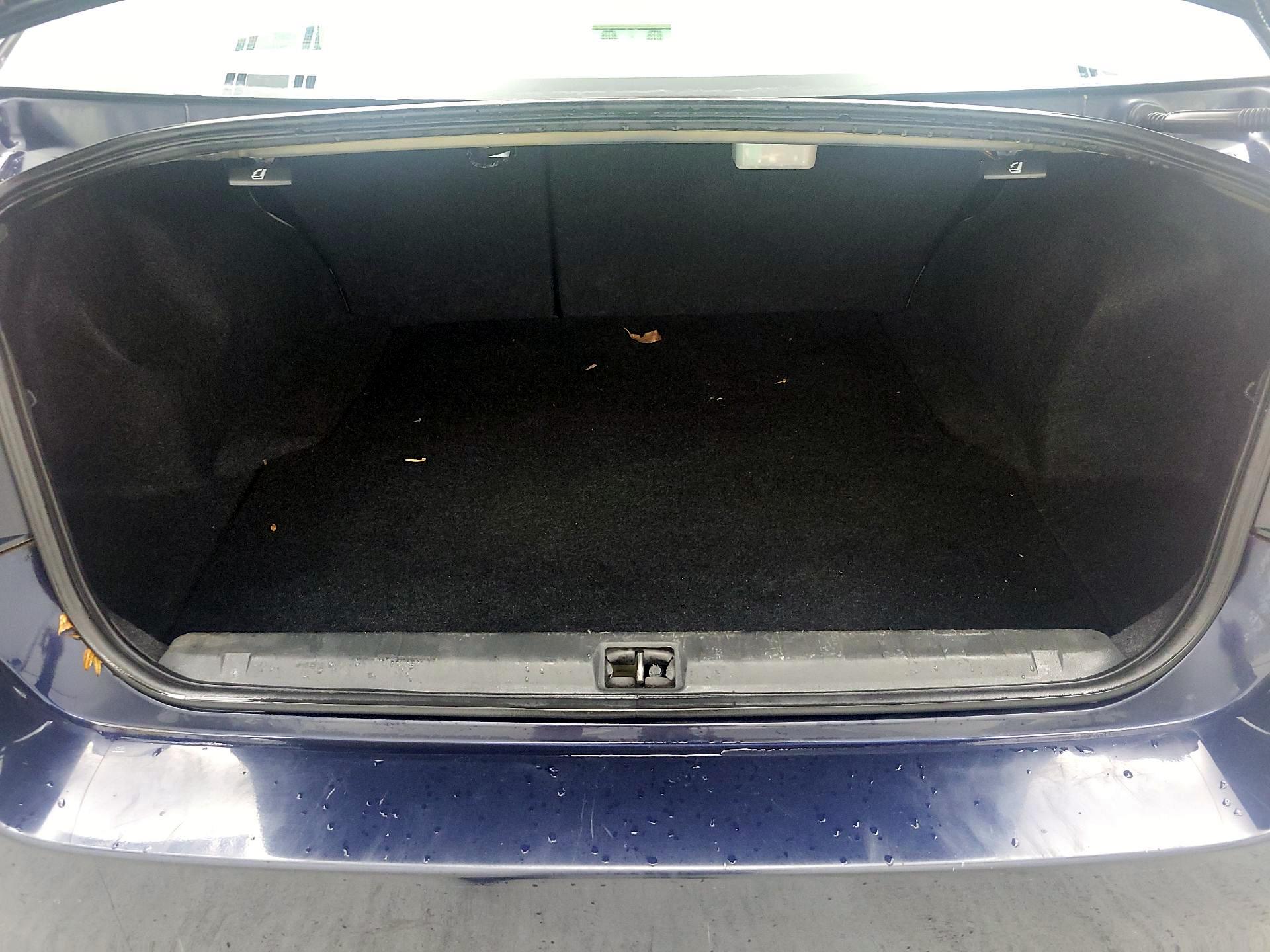 Thumbnail: 2013 Subaru Legacy - 20