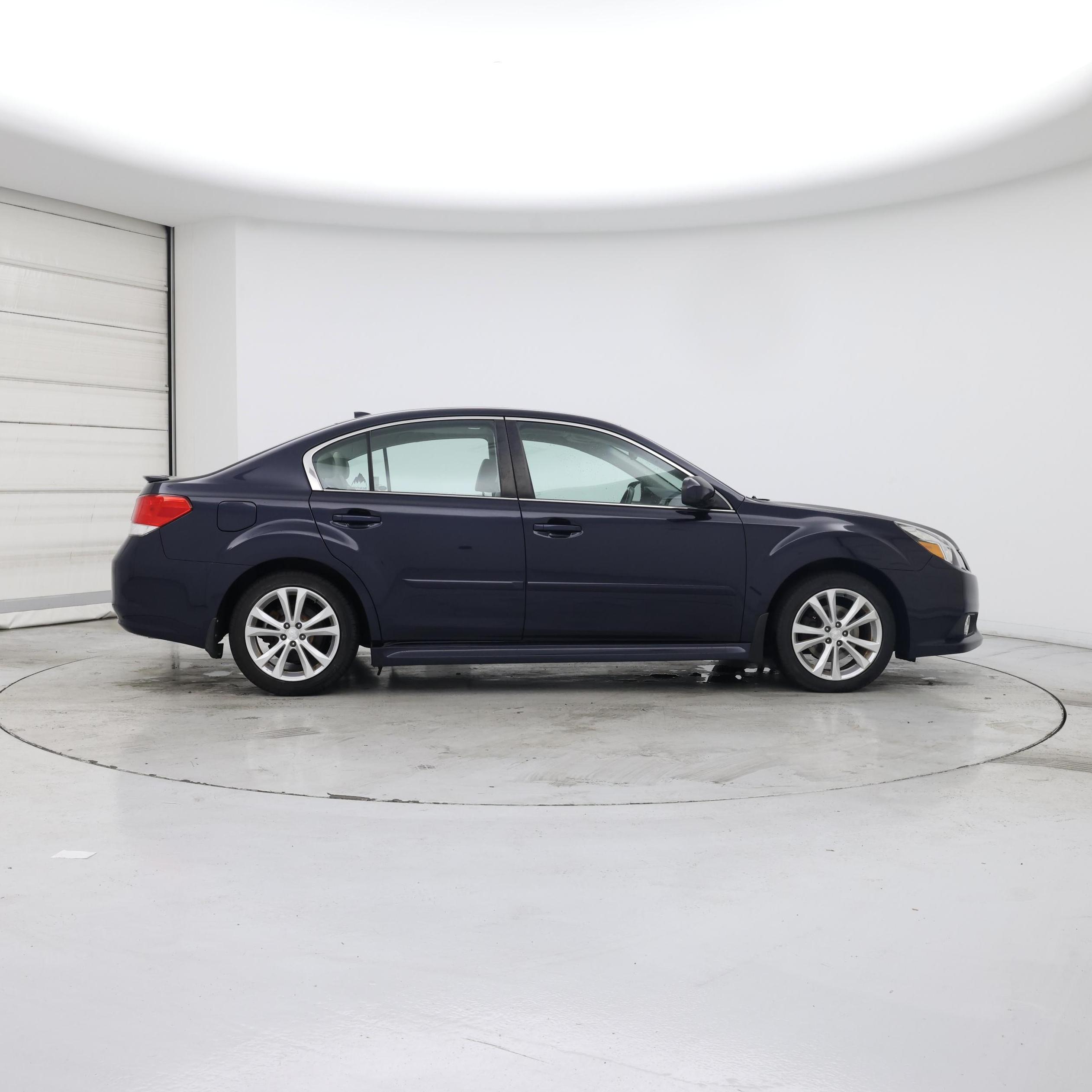 Thumbnail: 2013 Subaru Legacy - 7