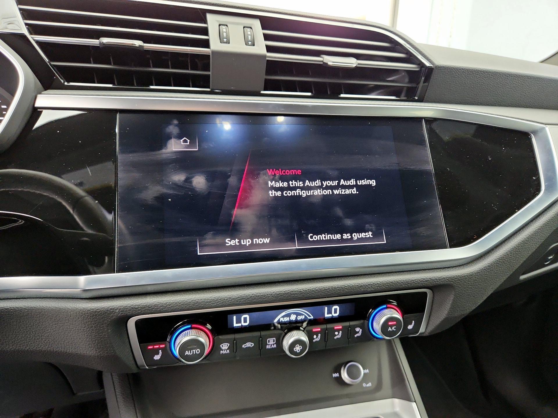 Thumbnail: 2022 Audi Q3 - 15