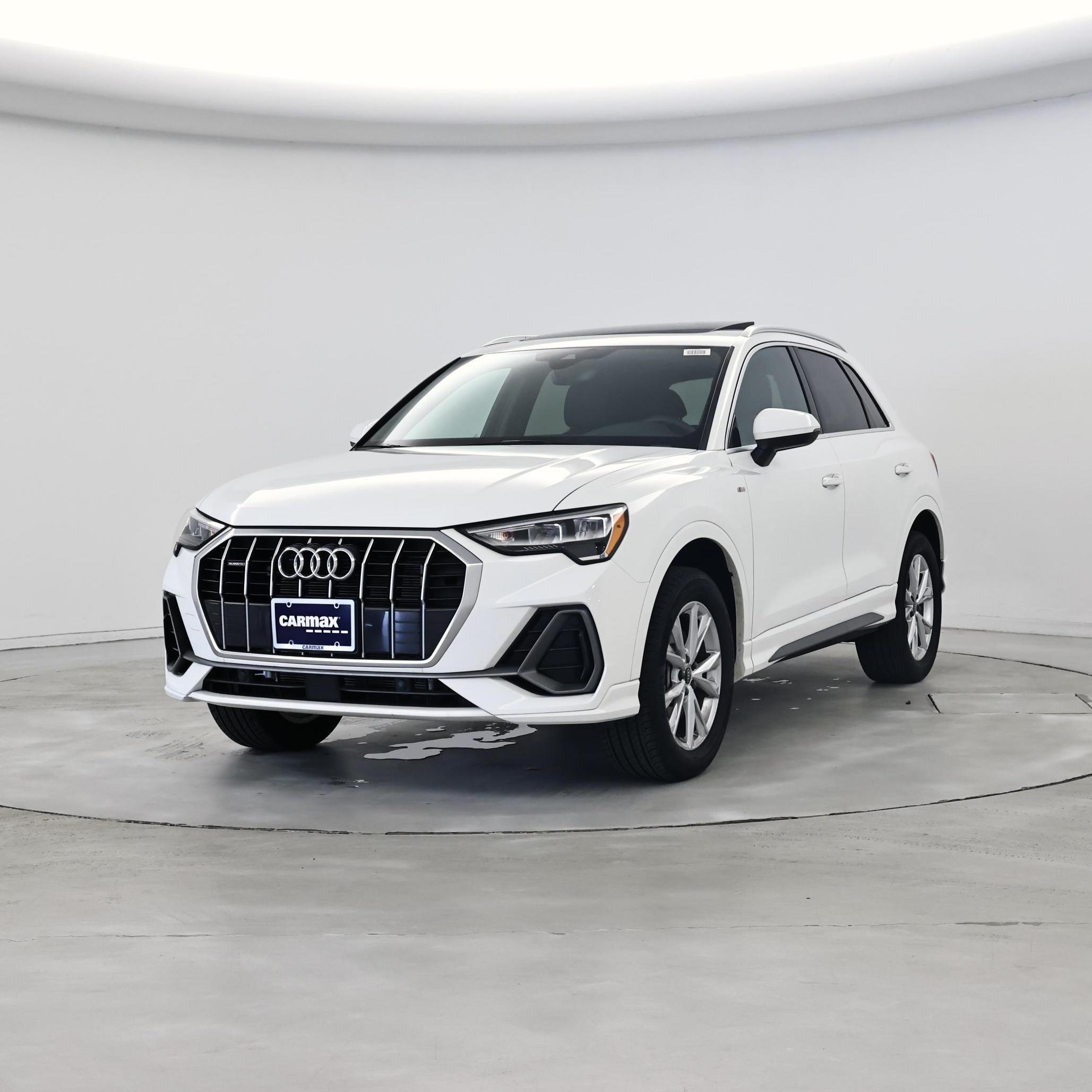 Thumbnail: 2022 Audi Q3 - 4