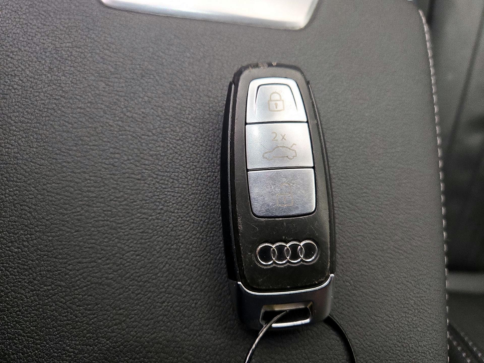 Thumbnail: 2019 Audi A6 - 20