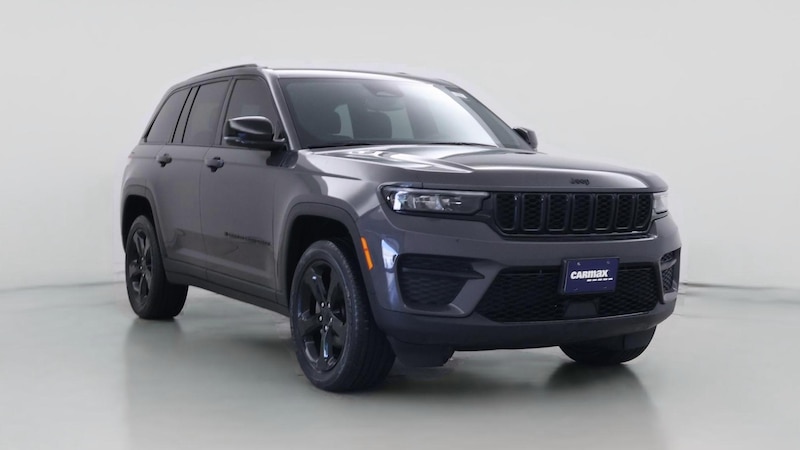 2023 Jeep Grand Cherokee Altitude Hero Image