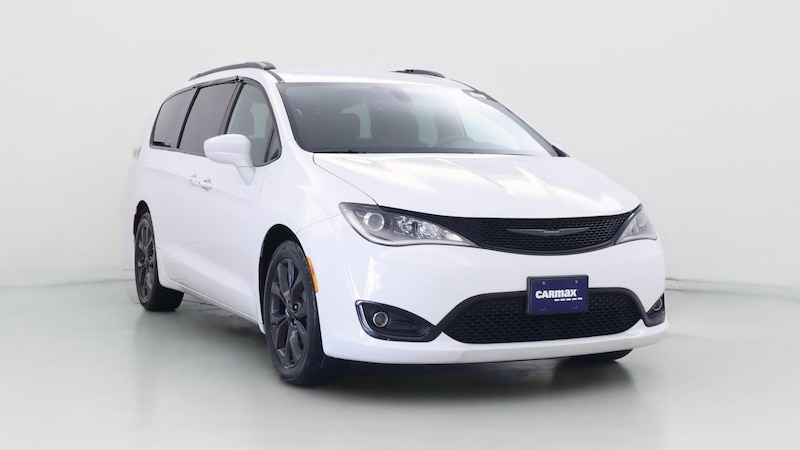 2018 Chrysler Pacifica  Hero Image