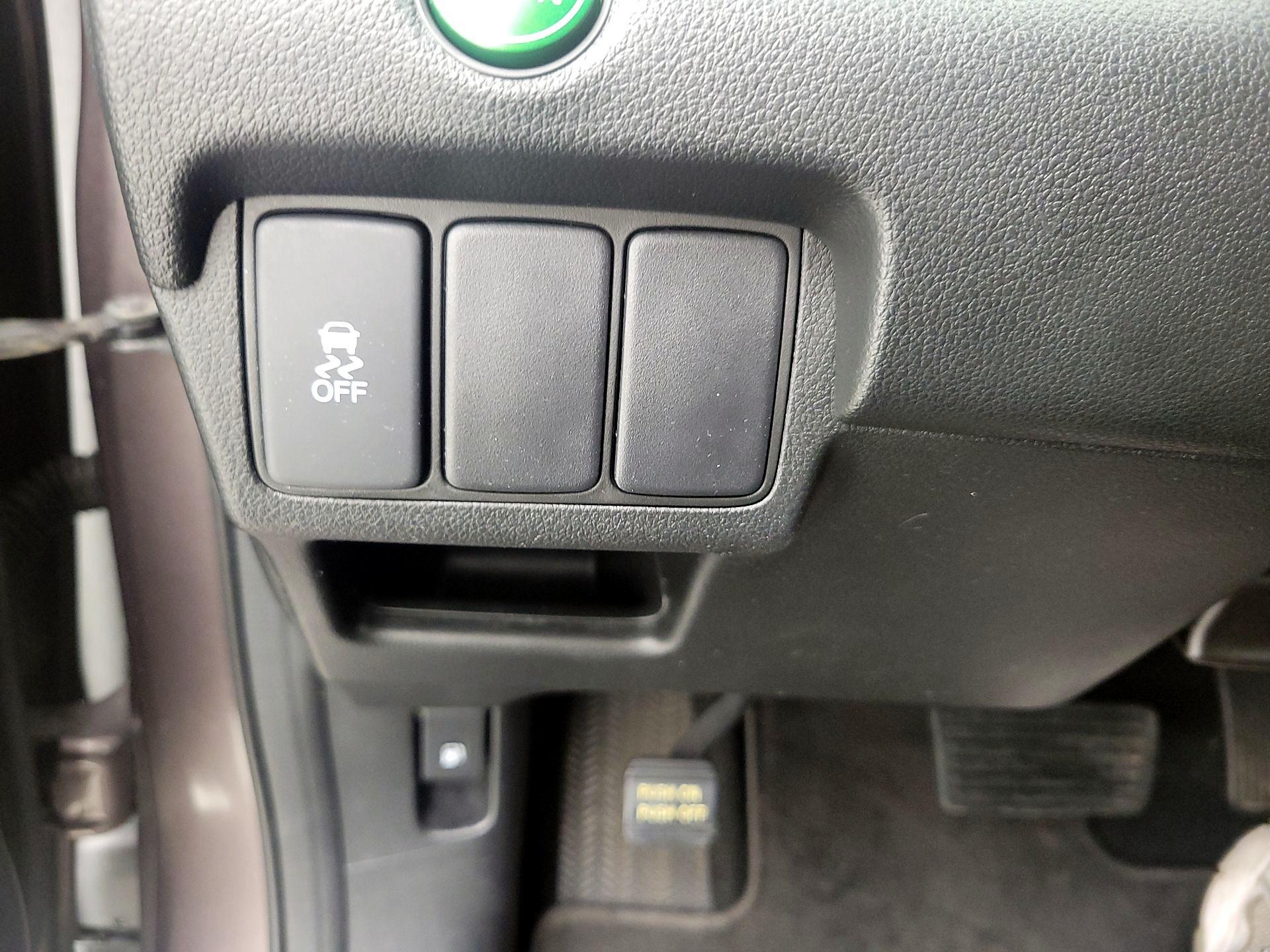 Thumbnail: 2013 Honda CR-V - 13