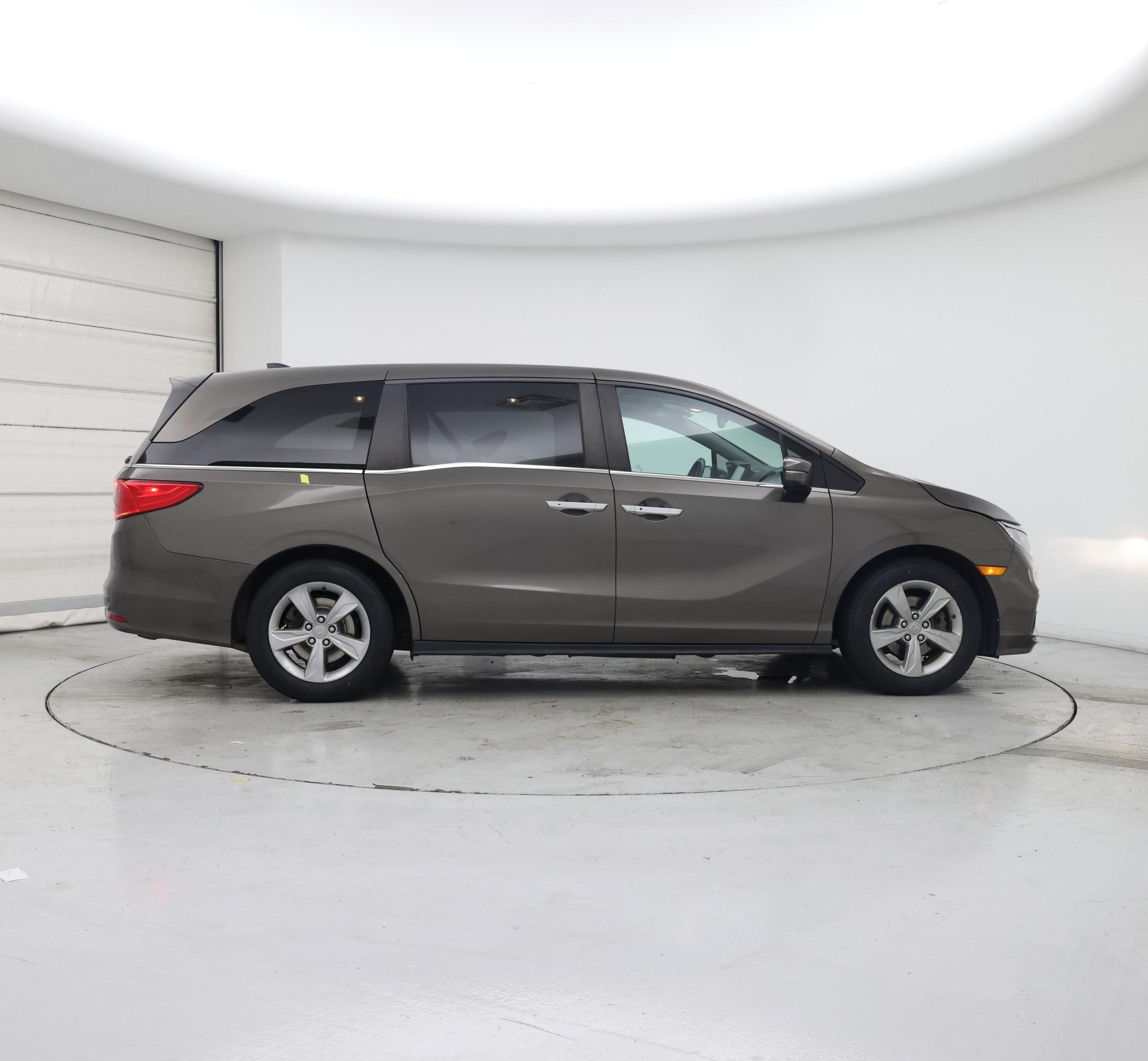 Thumbnail: 2020 Honda Odyssey - 7