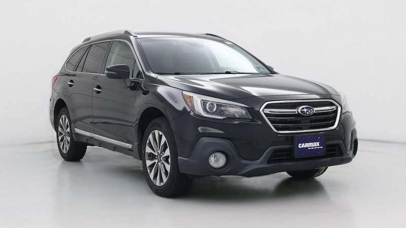 2019 Subaru Outback 2.5i Touring Hero Image