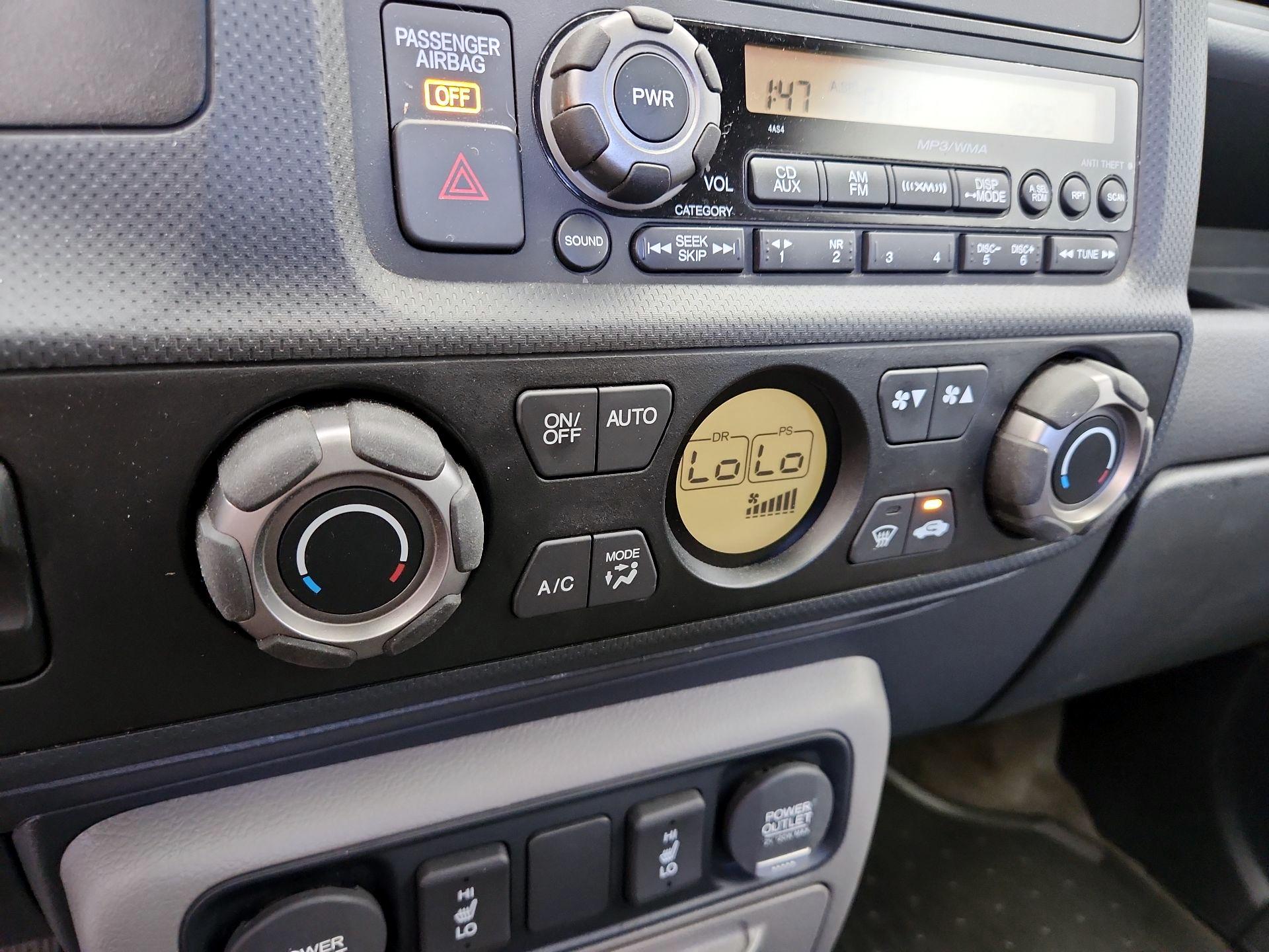 Thumbnail: 2013 Honda Ridgeline - 16