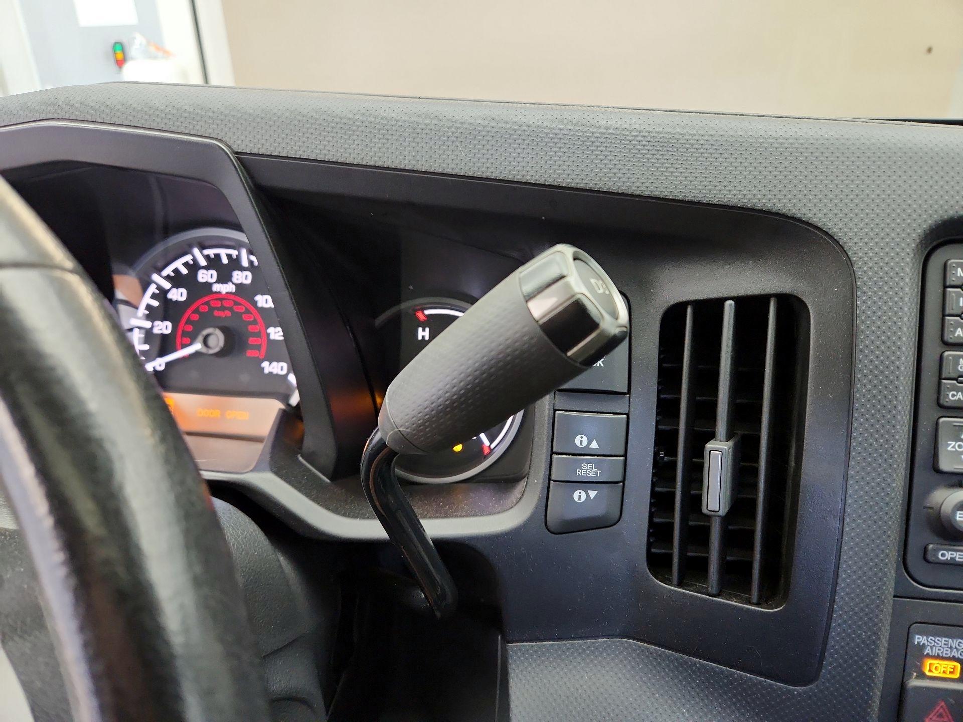 Thumbnail: 2013 Honda Ridgeline - 17
