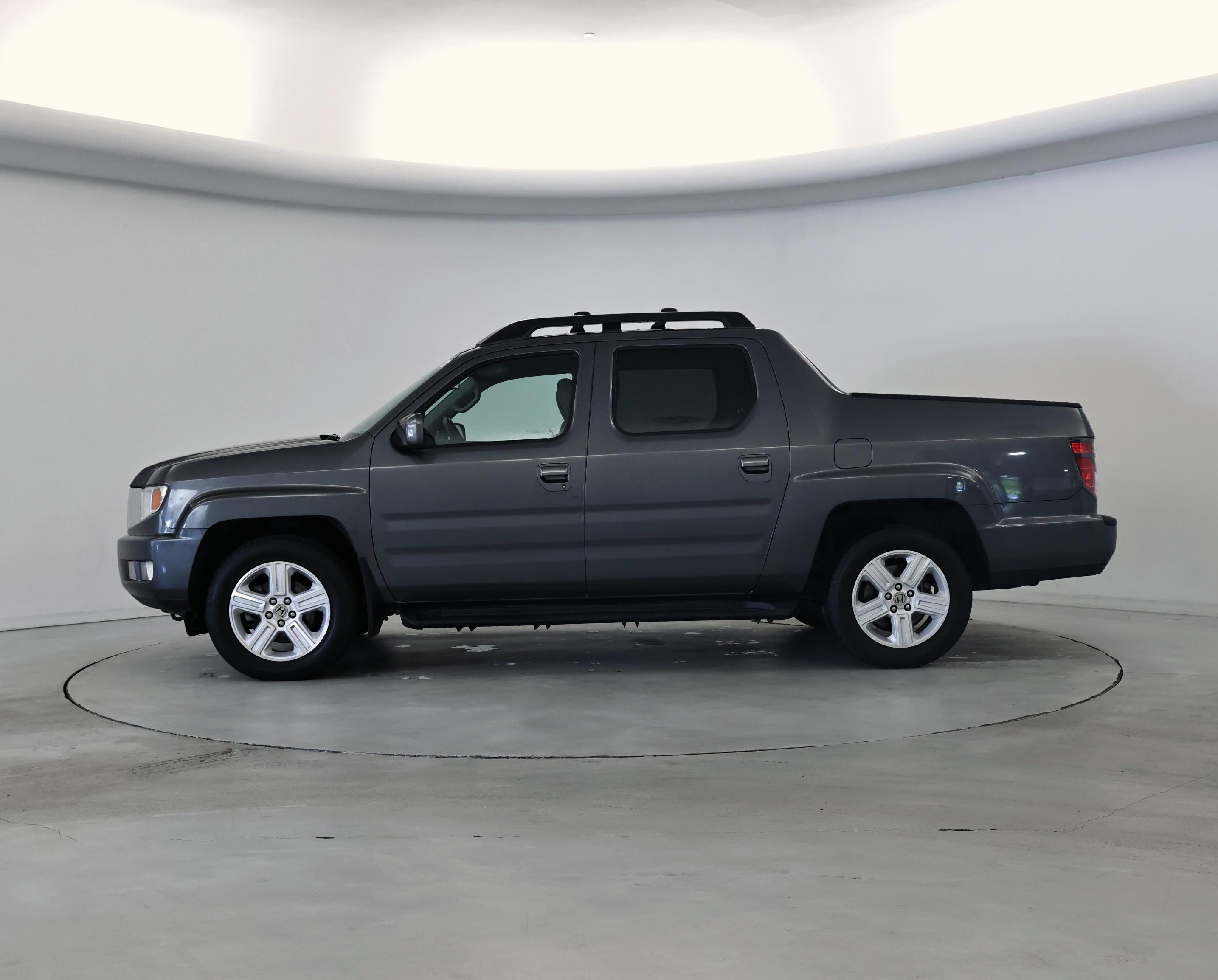 Thumbnail: 2013 Honda Ridgeline - 3