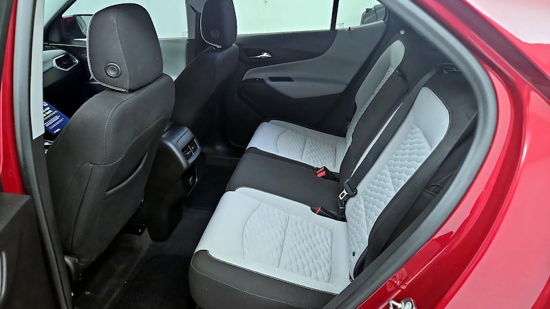 2018 Chevrolet Equinox LT 19