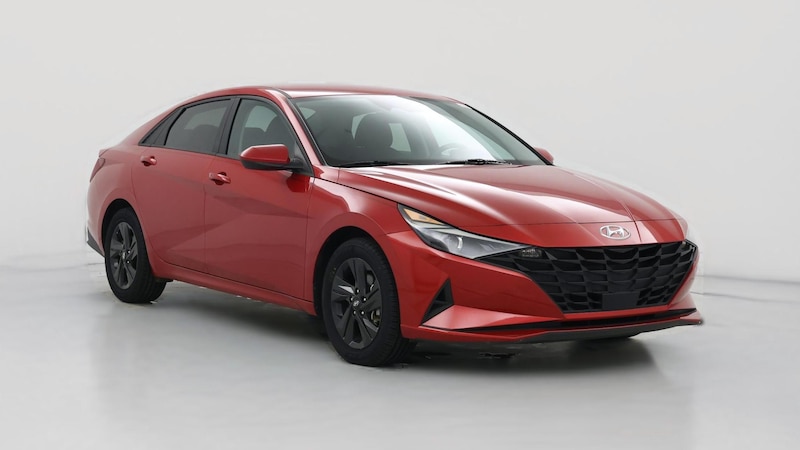 2022 Hyundai Elantra SEL Hero Image