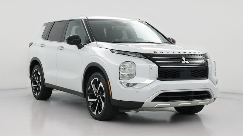2022 Mitsubishi Outlander SE Hero Image