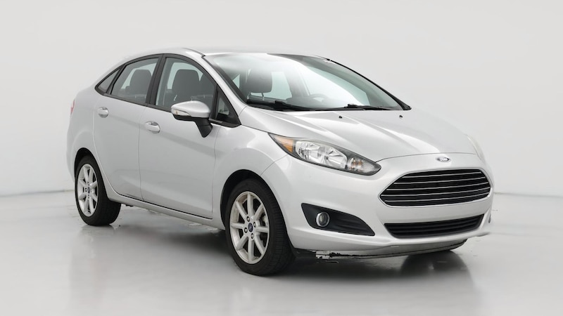 2016 Ford Fiesta SE Hero Image