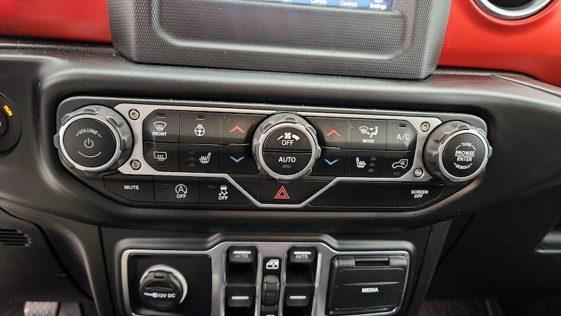 2019 Jeep Wrangler Unlimited Rubicon 16