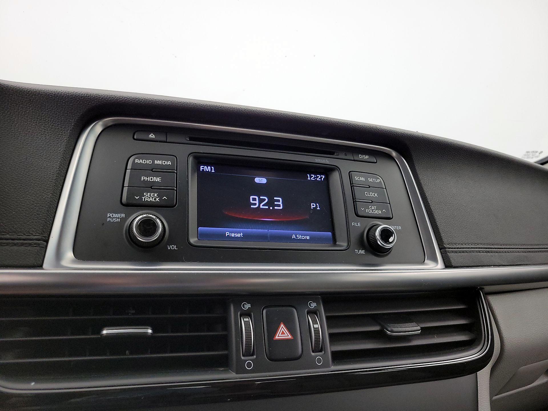 Thumbnail: 2016 Kia Optima - 15