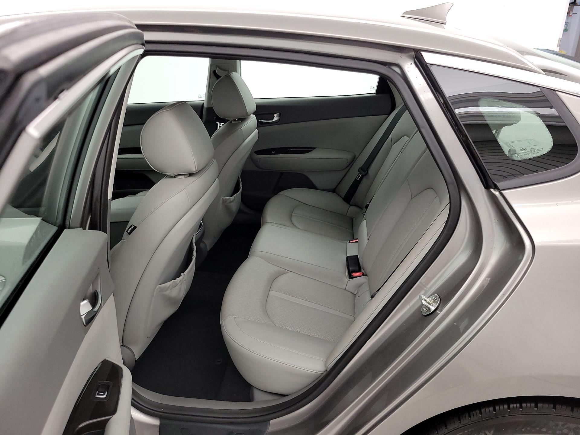 Thumbnail: 2016 Kia Optima - 19