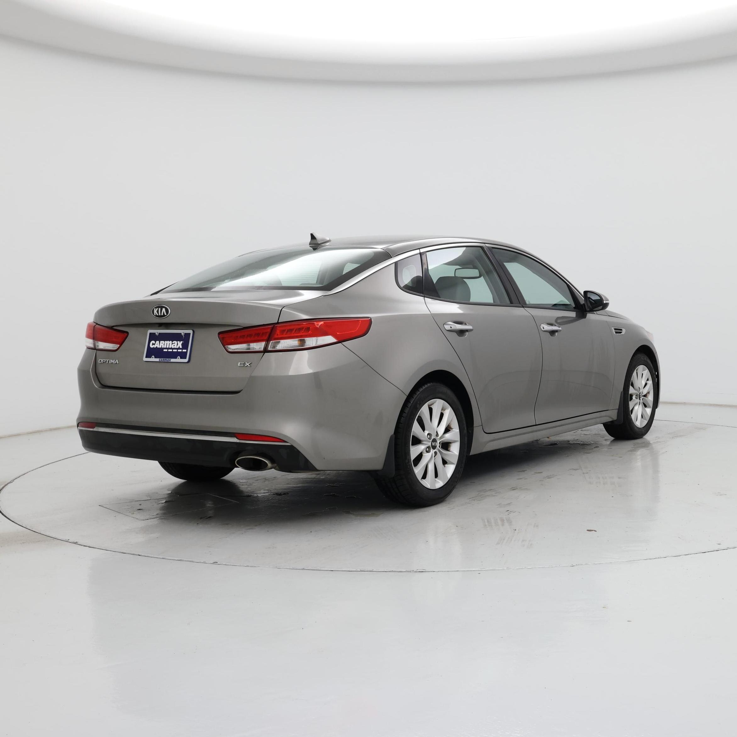 Thumbnail: 2016 Kia Optima - 8