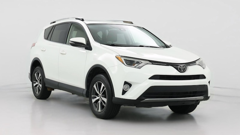 2017 Toyota RAV4 XLE Hero Image