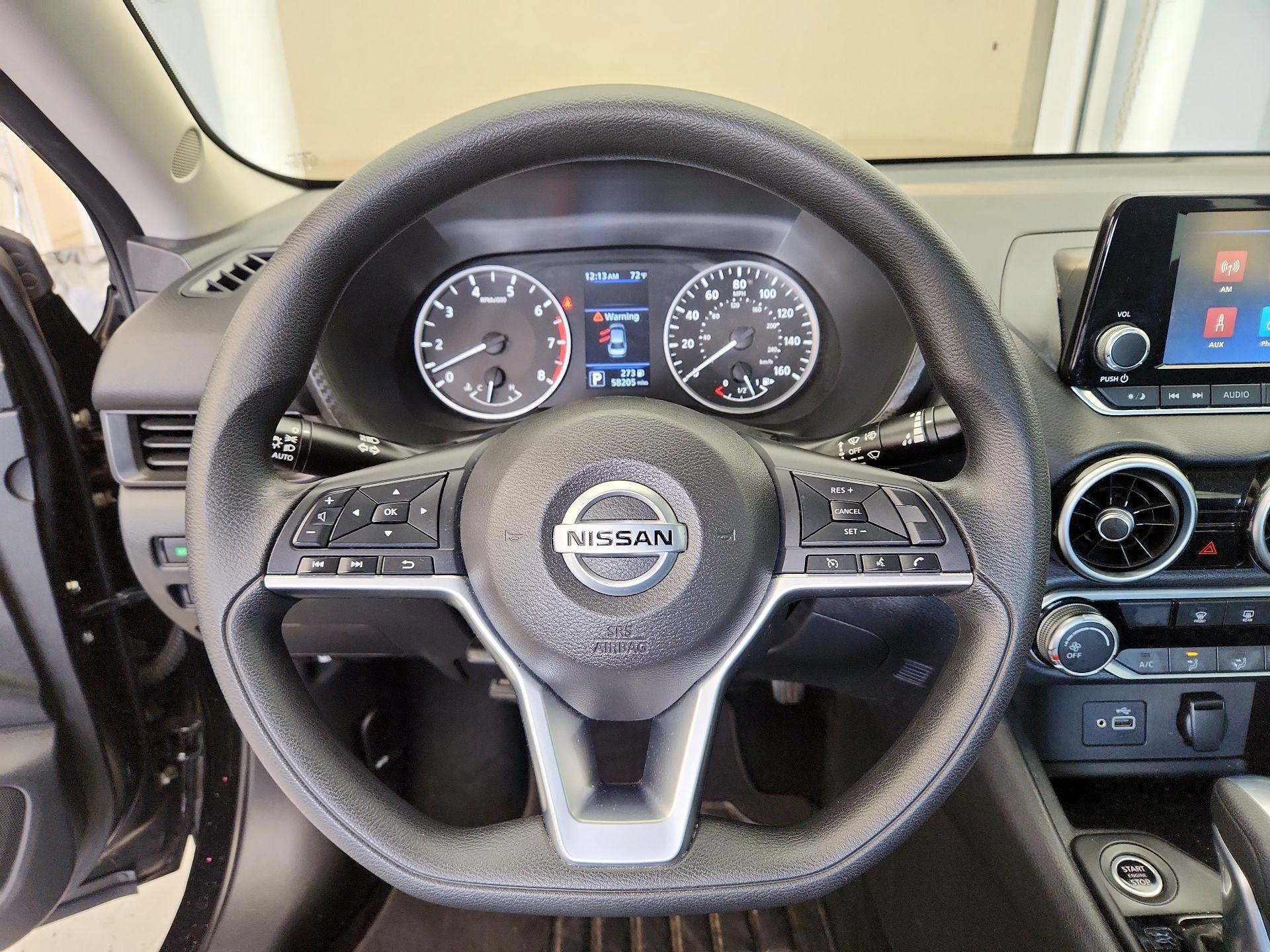 Thumbnail: 2021 Nissan Sentra - 10