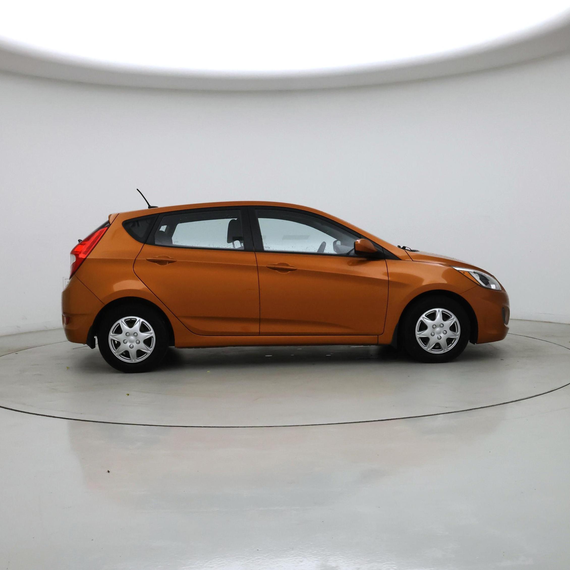 Thumbnail: 2016 Hyundai Accent - 7