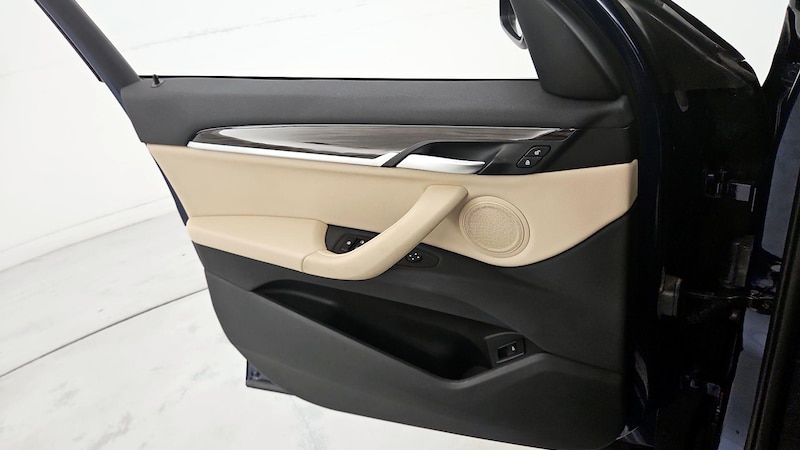 2018 BMW X1 xDrive28i 12