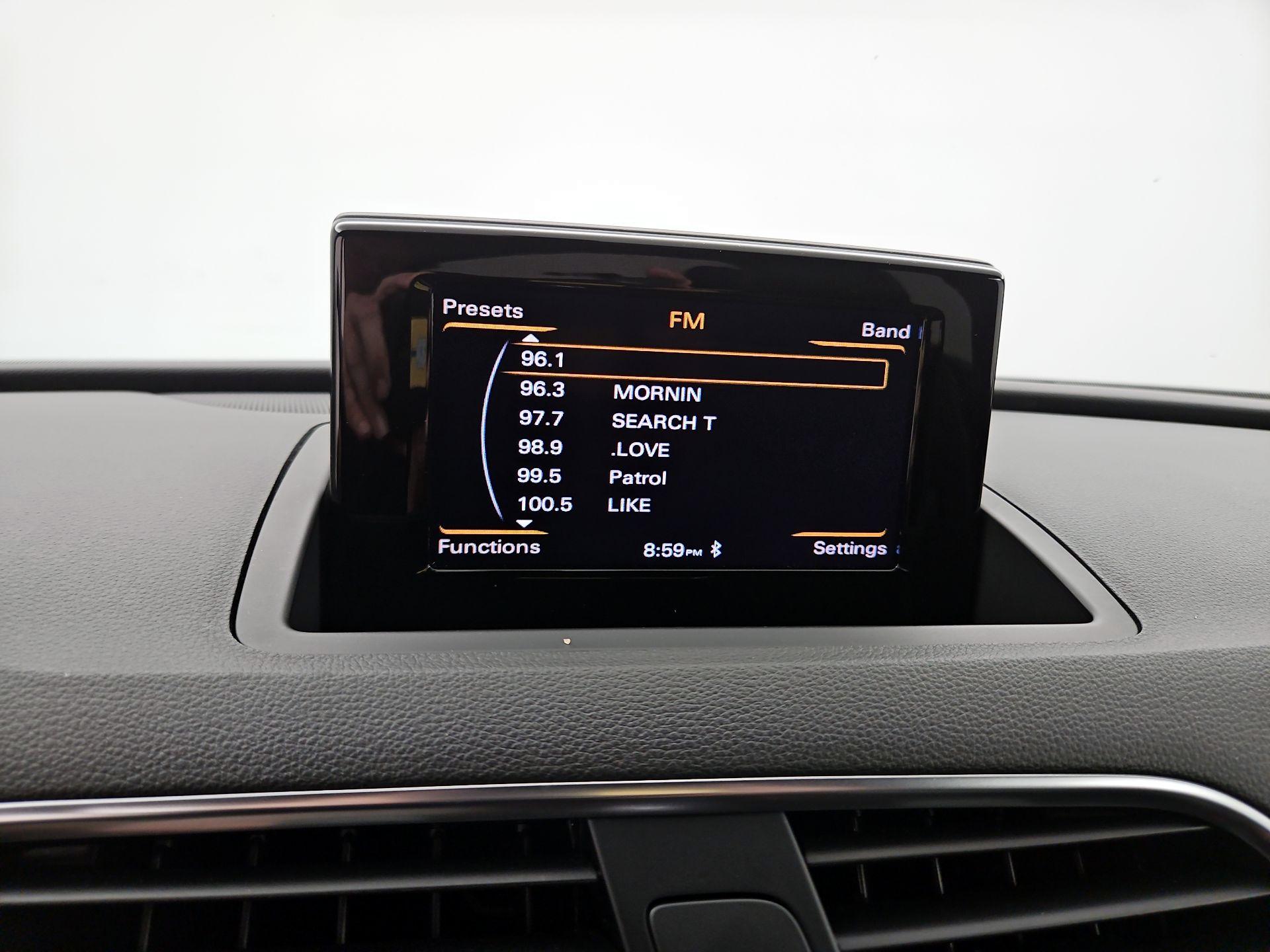 Thumbnail: 2016 Audi Q3 - 15