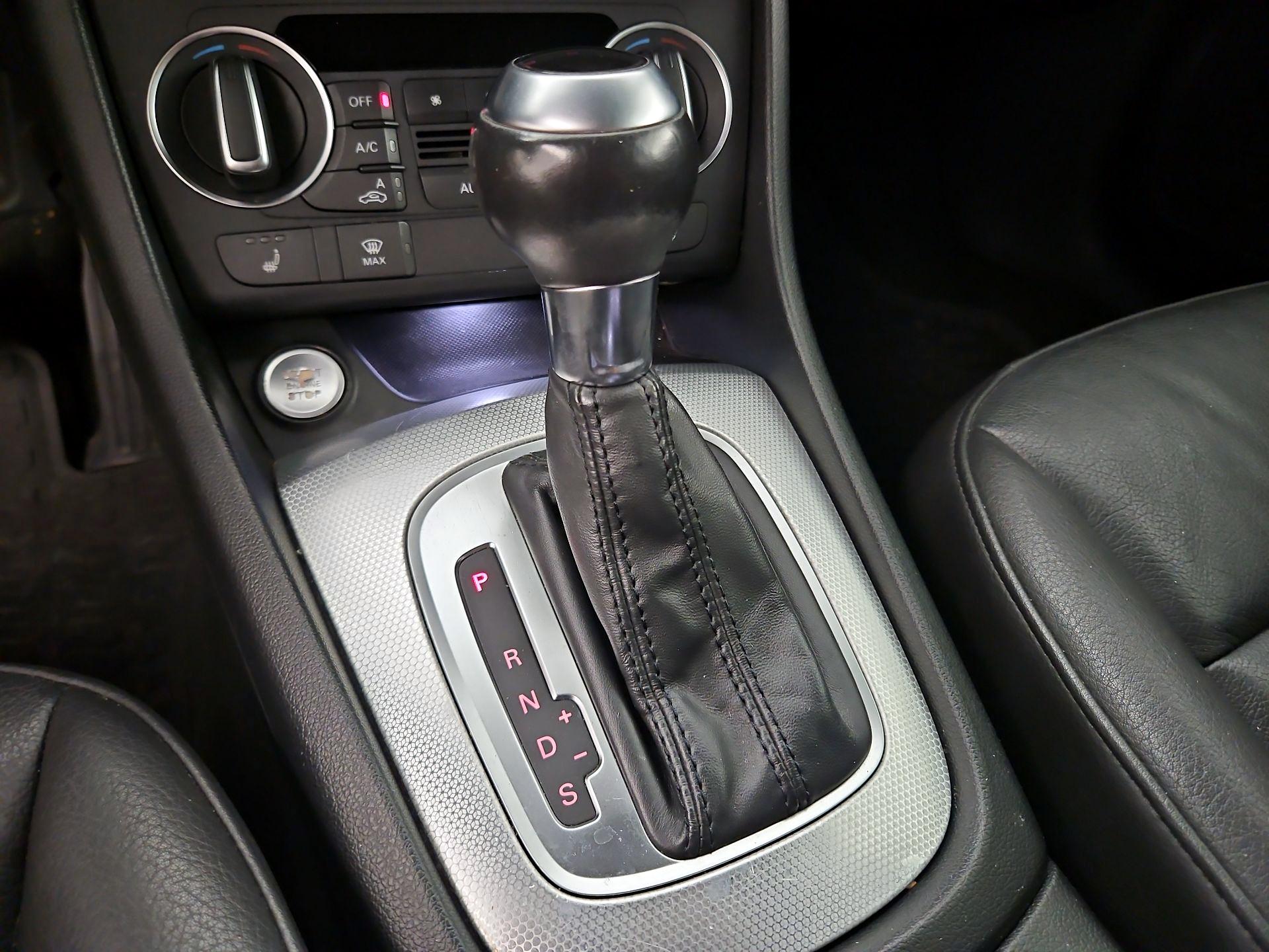 Thumbnail: 2016 Audi Q3 - 17