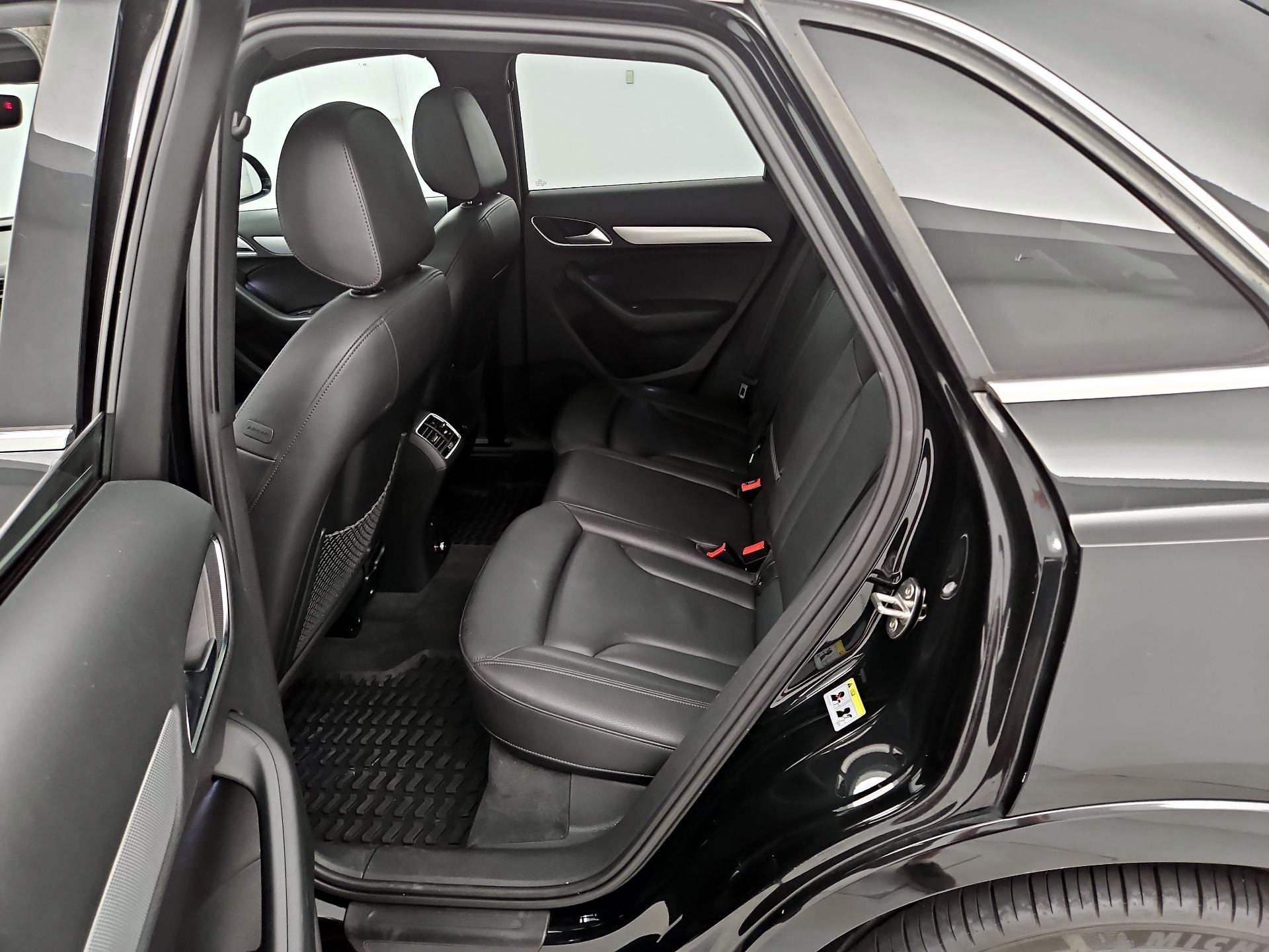 Thumbnail: 2016 Audi Q3 - 19