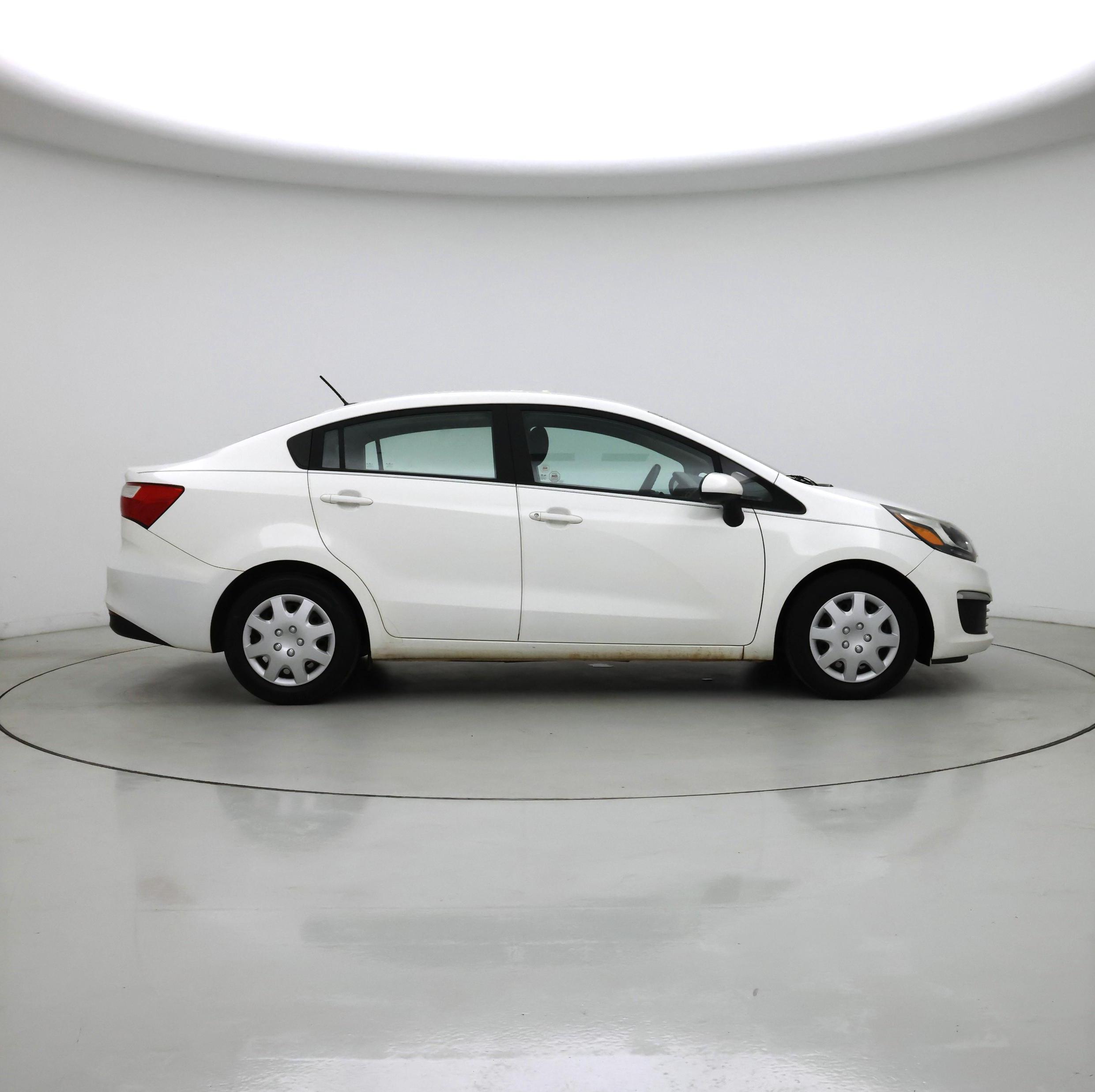 Thumbnail: 2016 Kia Rio - 7