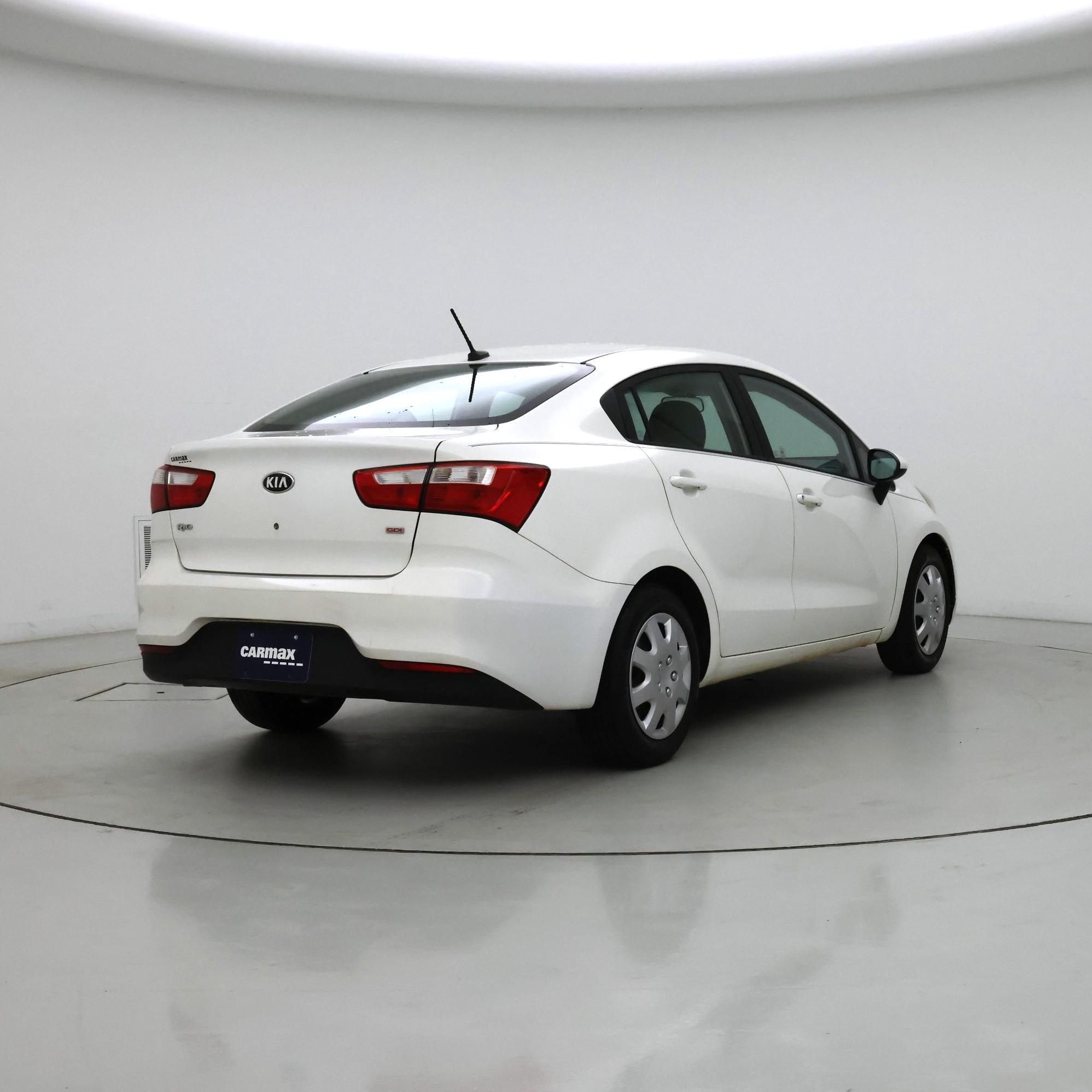 Thumbnail: 2016 Kia Rio - 8