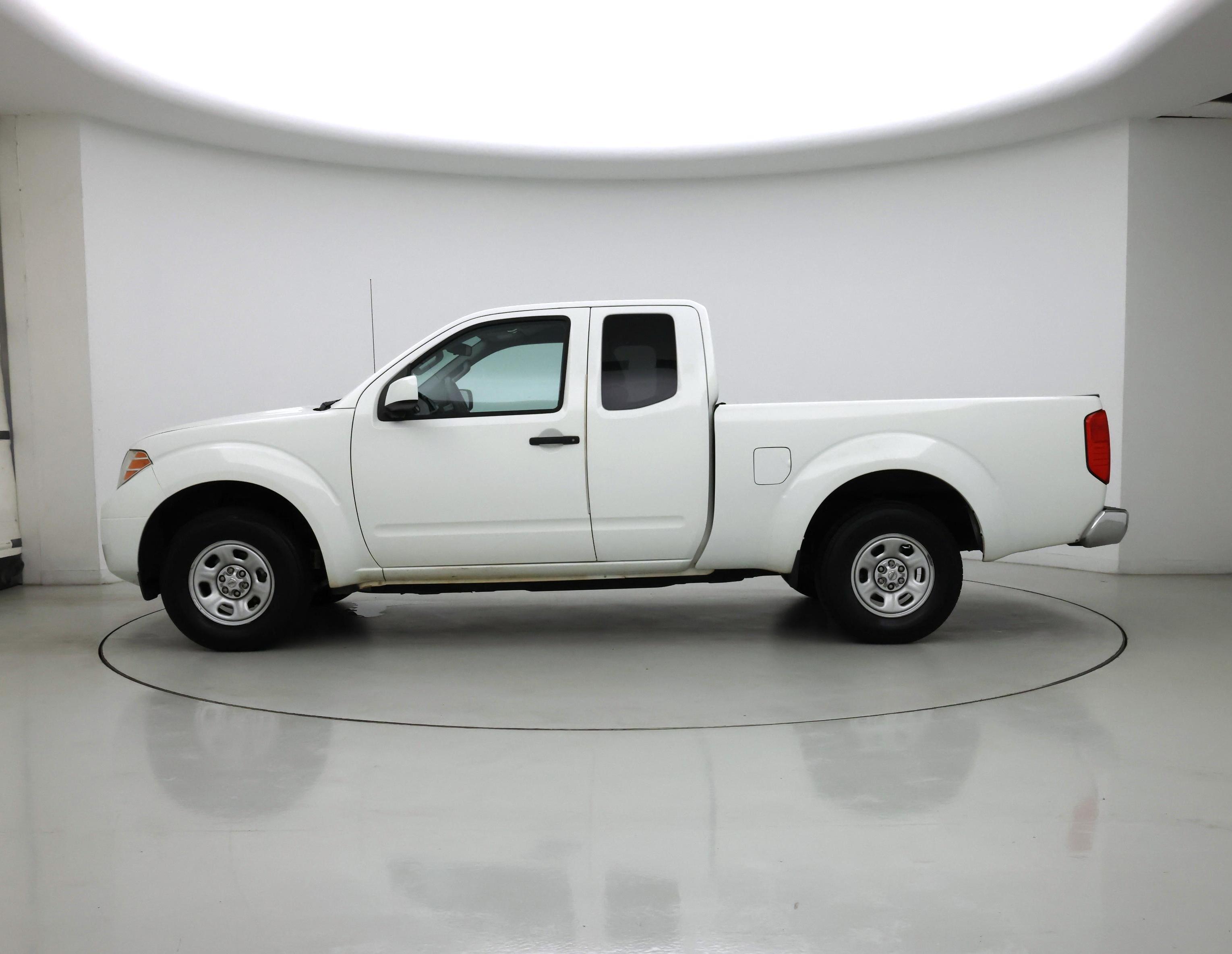 Thumbnail: 2016 Nissan Frontier - 3