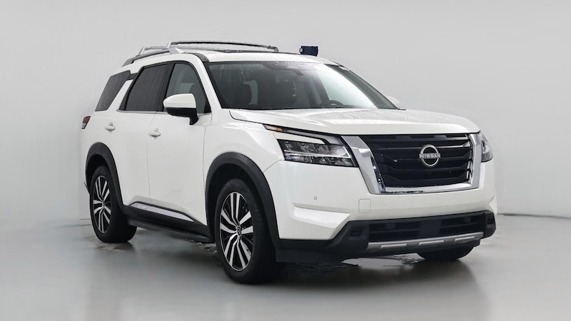 2023 Nissan Pathfinder Platinum Hero Image