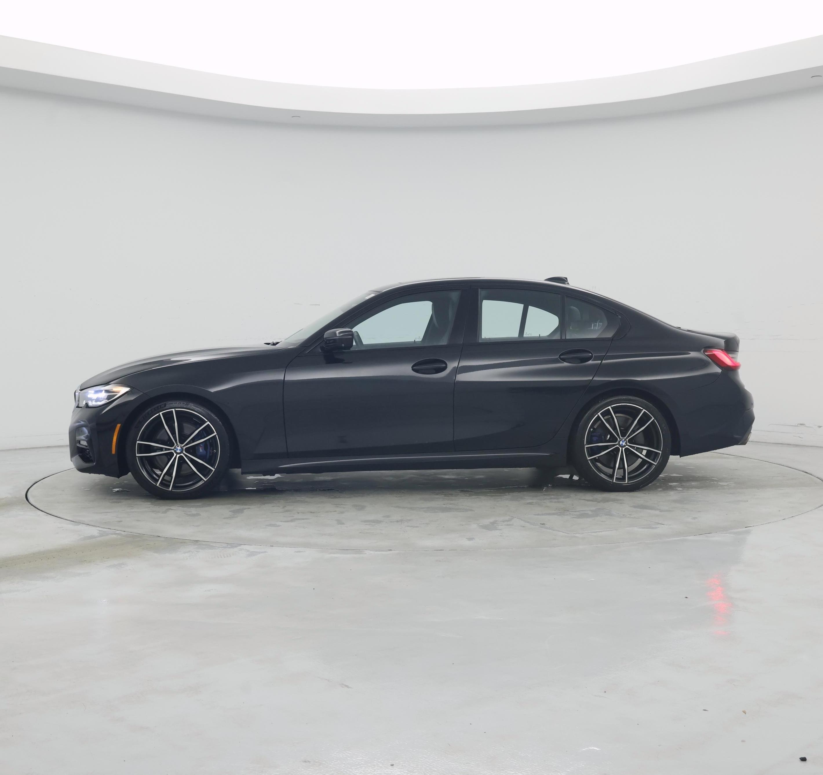 Thumbnail: 2019 BMW 3 Series - 3