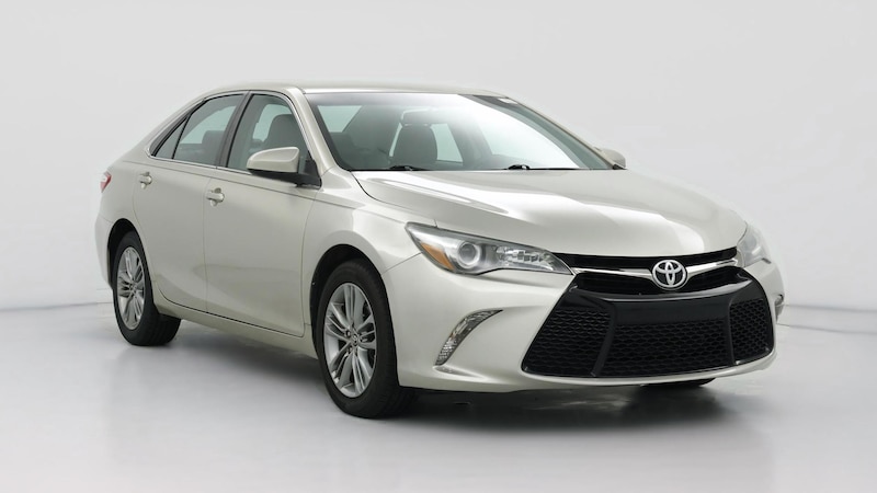 2015 Toyota Camry SE Hero Image