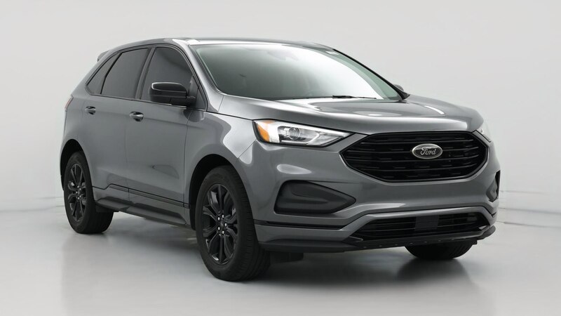 2022 Ford Edge SE Hero Image