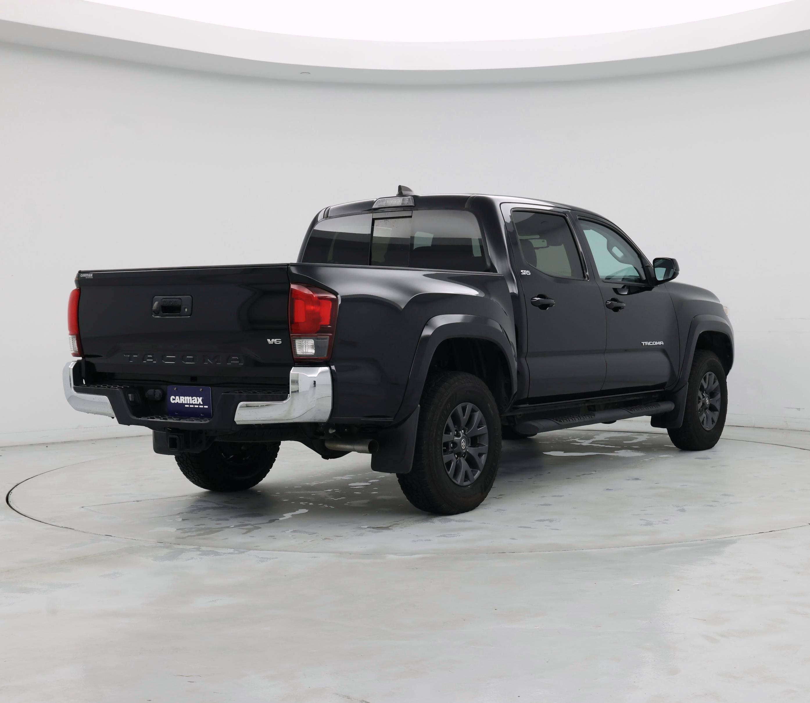 Thumbnail: 2021 Toyota Tacoma - 8