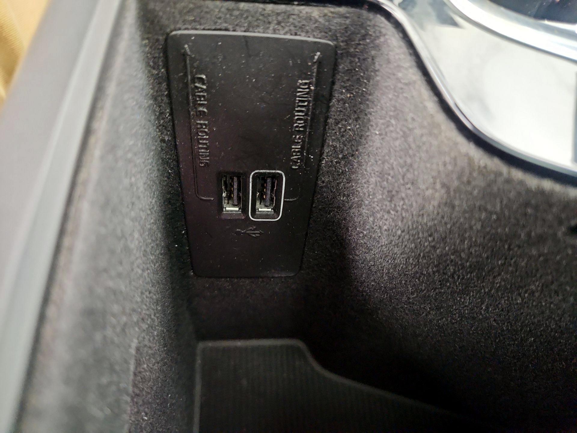 Thumbnail: 2020 Volvo S90 - 19