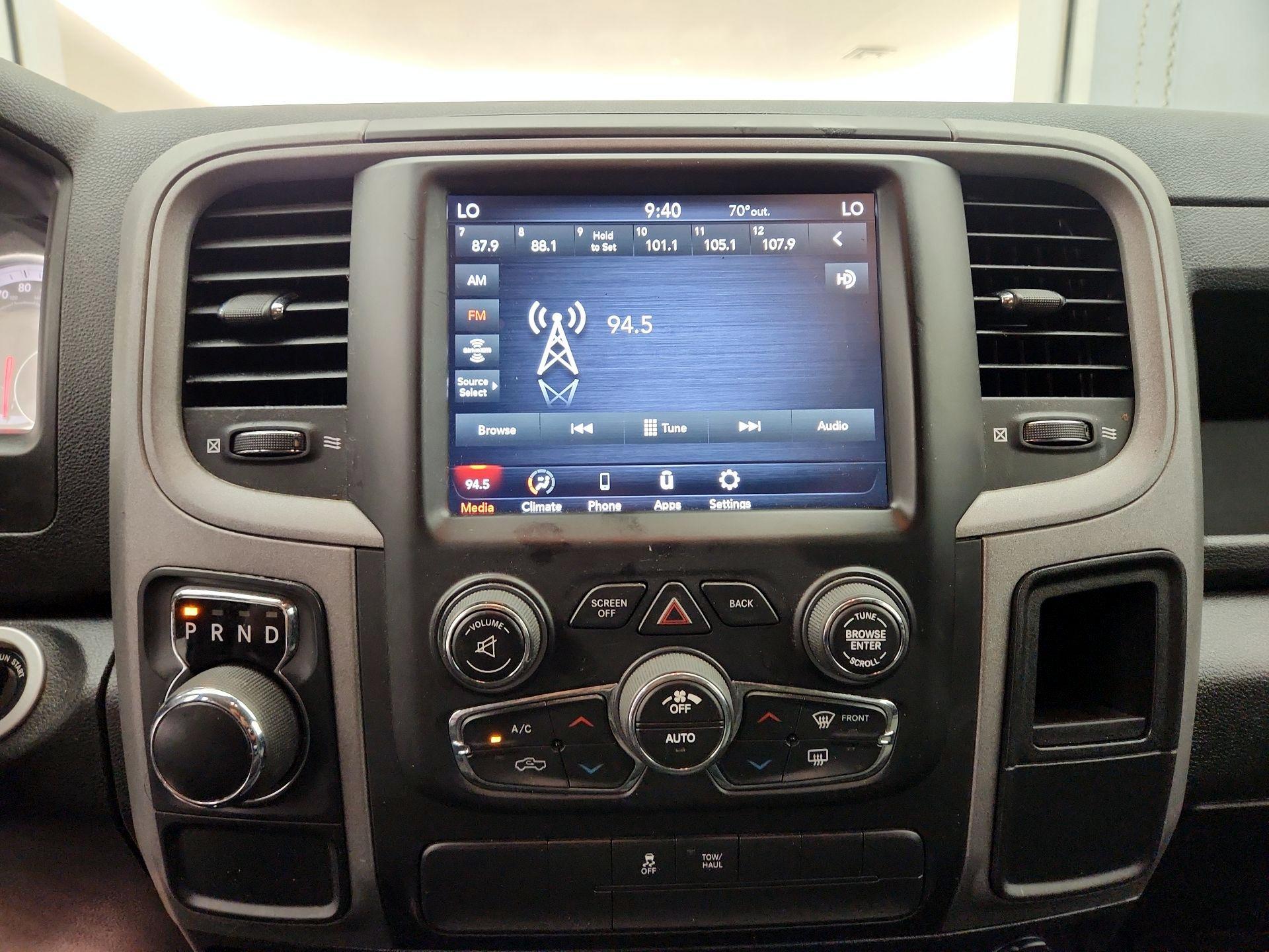 Thumbnail: 2021 RAM 1500 Classic - 15