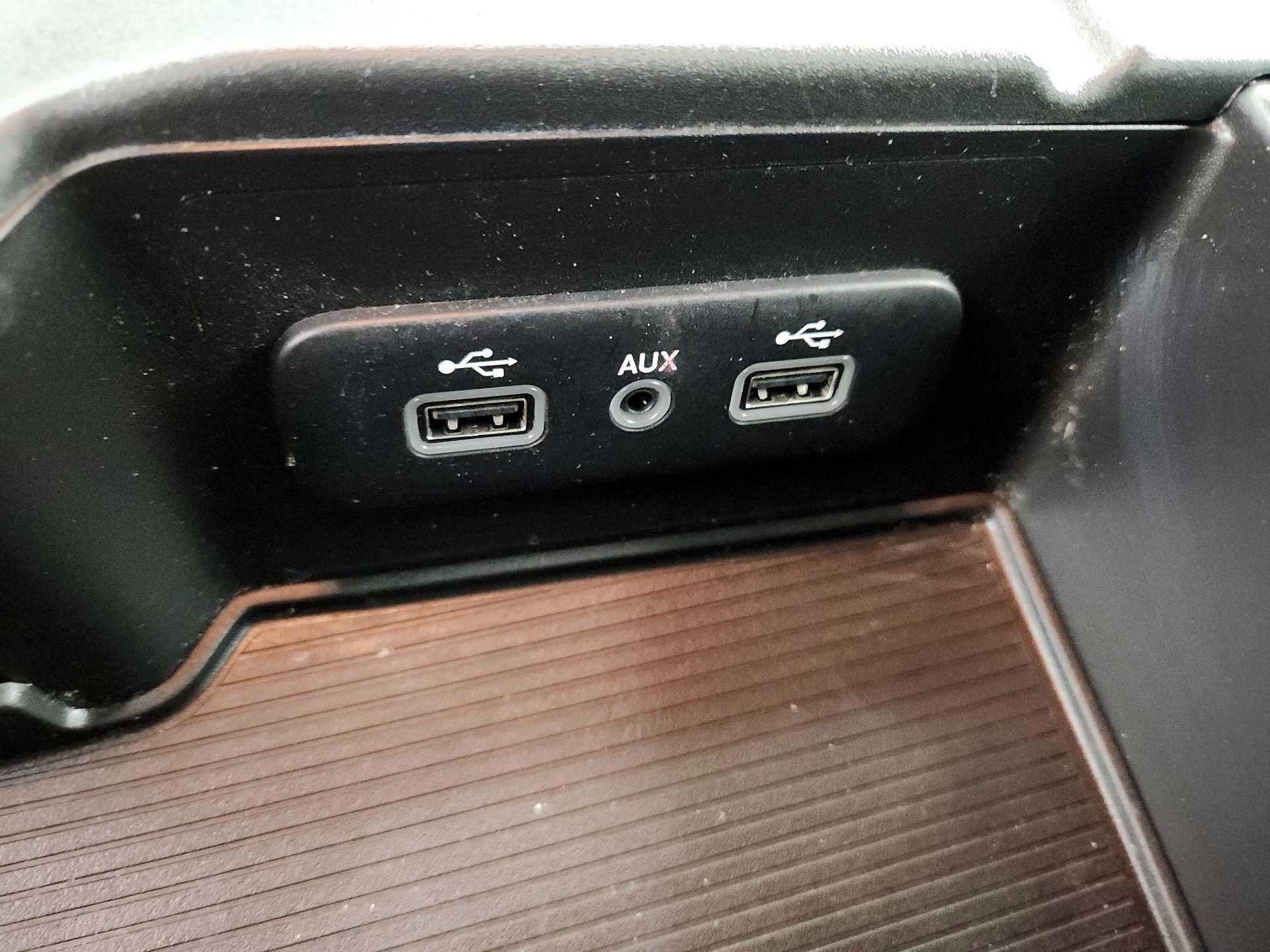 Thumbnail: 2021 RAM 1500 Classic - 18